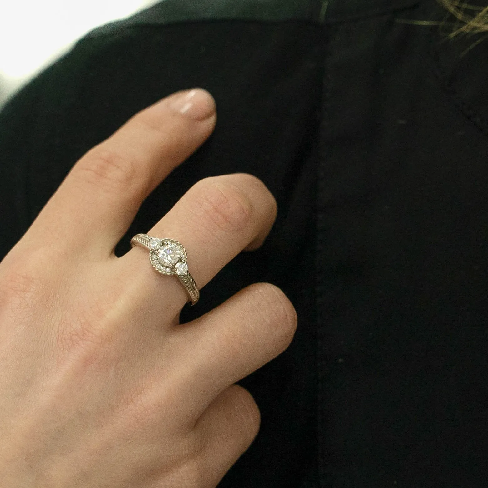 0.77 d.e.w cts Mili Moissanite Ring