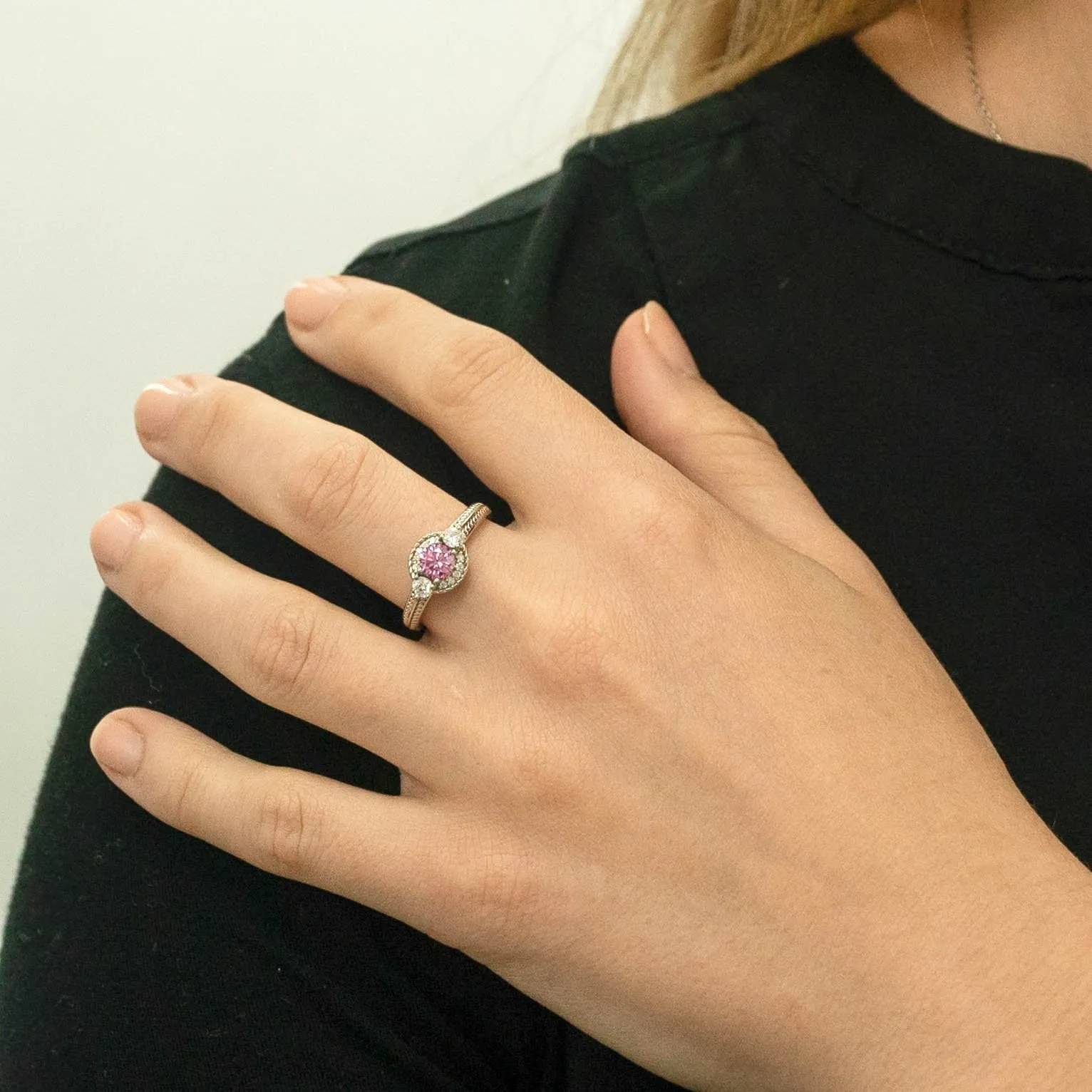 0.77 d.e.w cts Mili Moissanite Ring