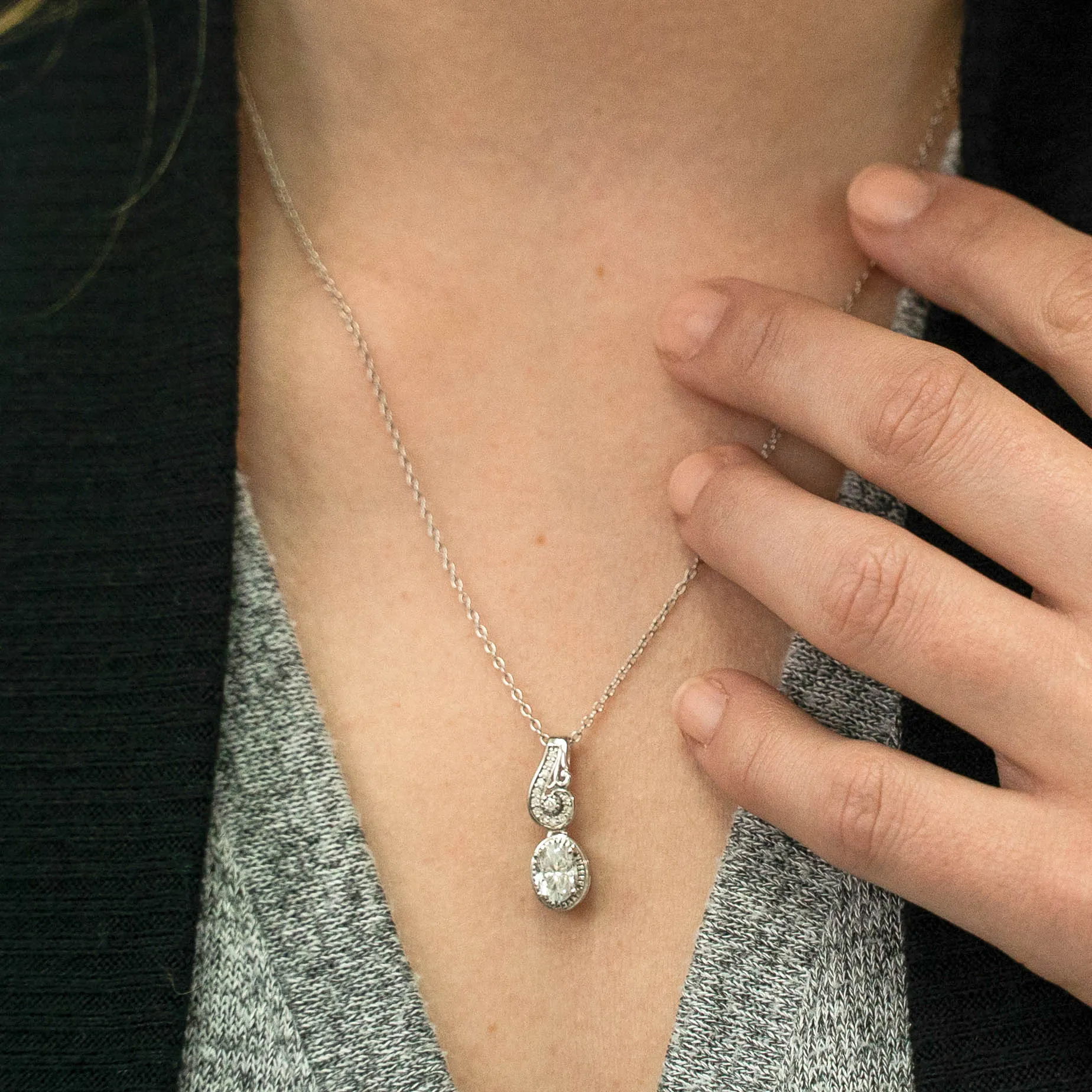 0.98 d.e.w cts Hailey Moissanite Necklace