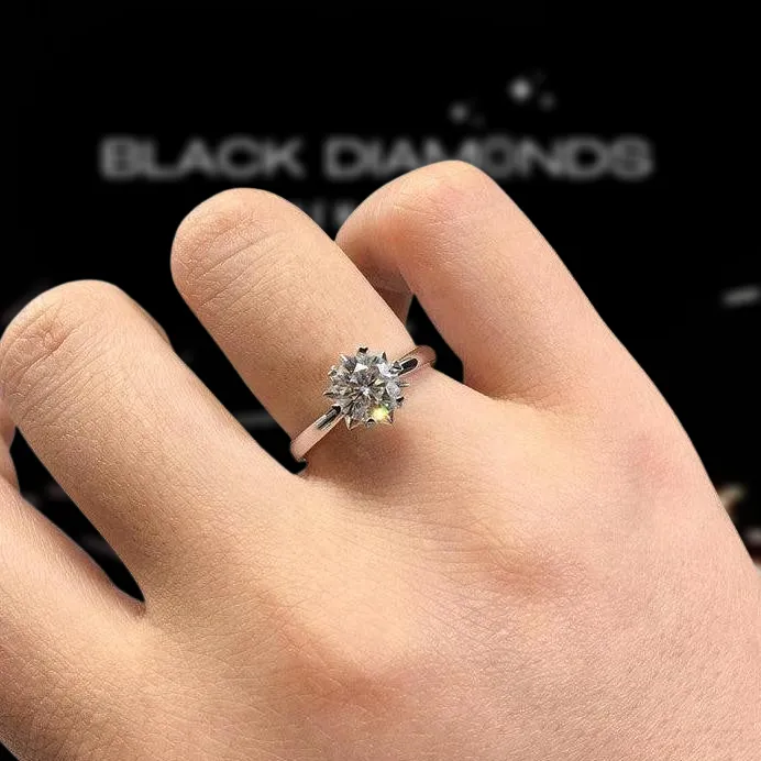 1.0 Ct Round Cut Diamond Snowflake Engagement Ring