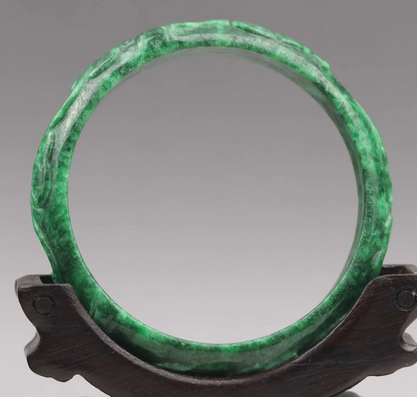 10% OFF- 55/56/57mm Certified Natural Emerald A*Jade HandCarved Ruyi Flower Bangle NO.D692