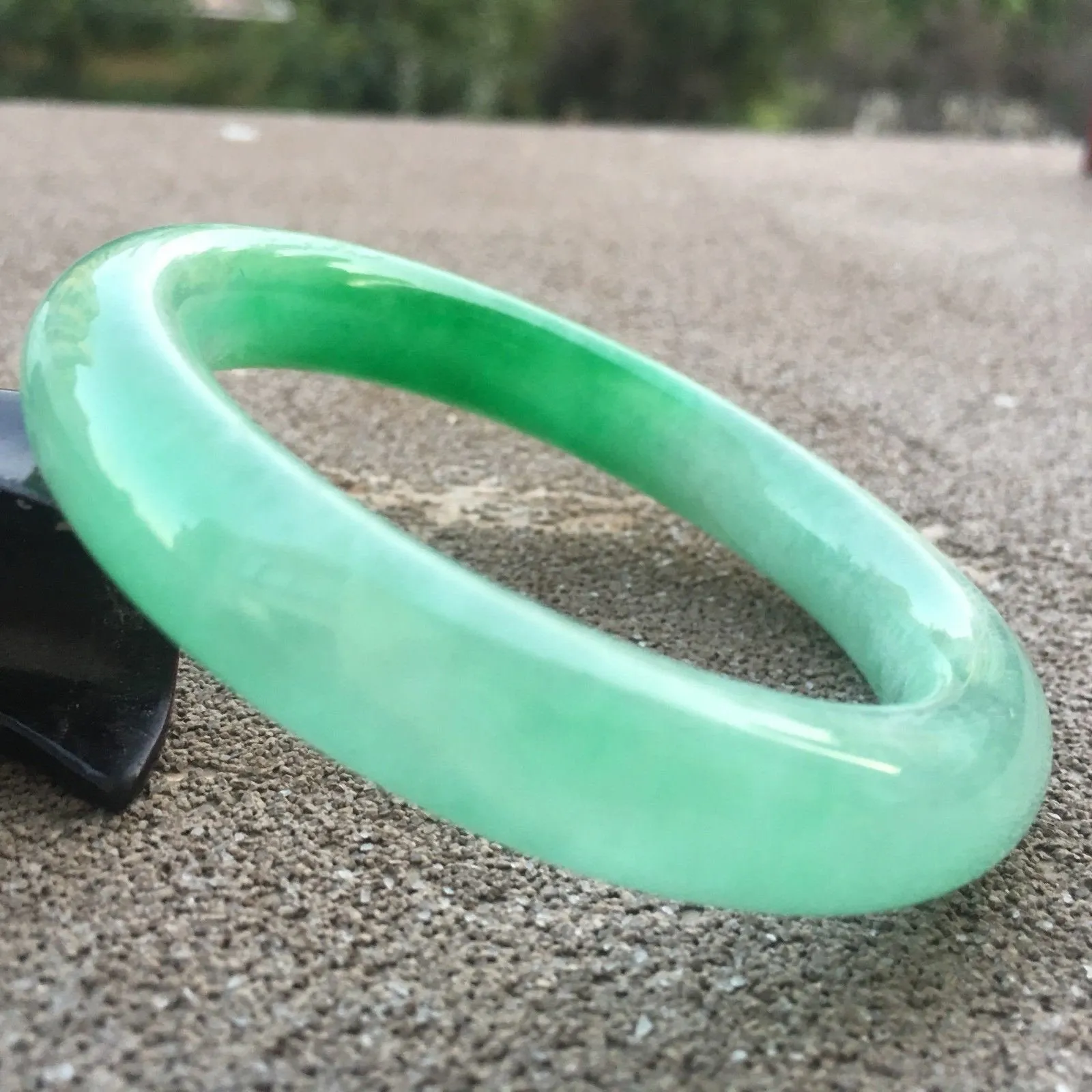 10% OFF- 55/56/57mm Certified Natural Icy Jadeite Emerald A*Jade HandCarved Bangle B086