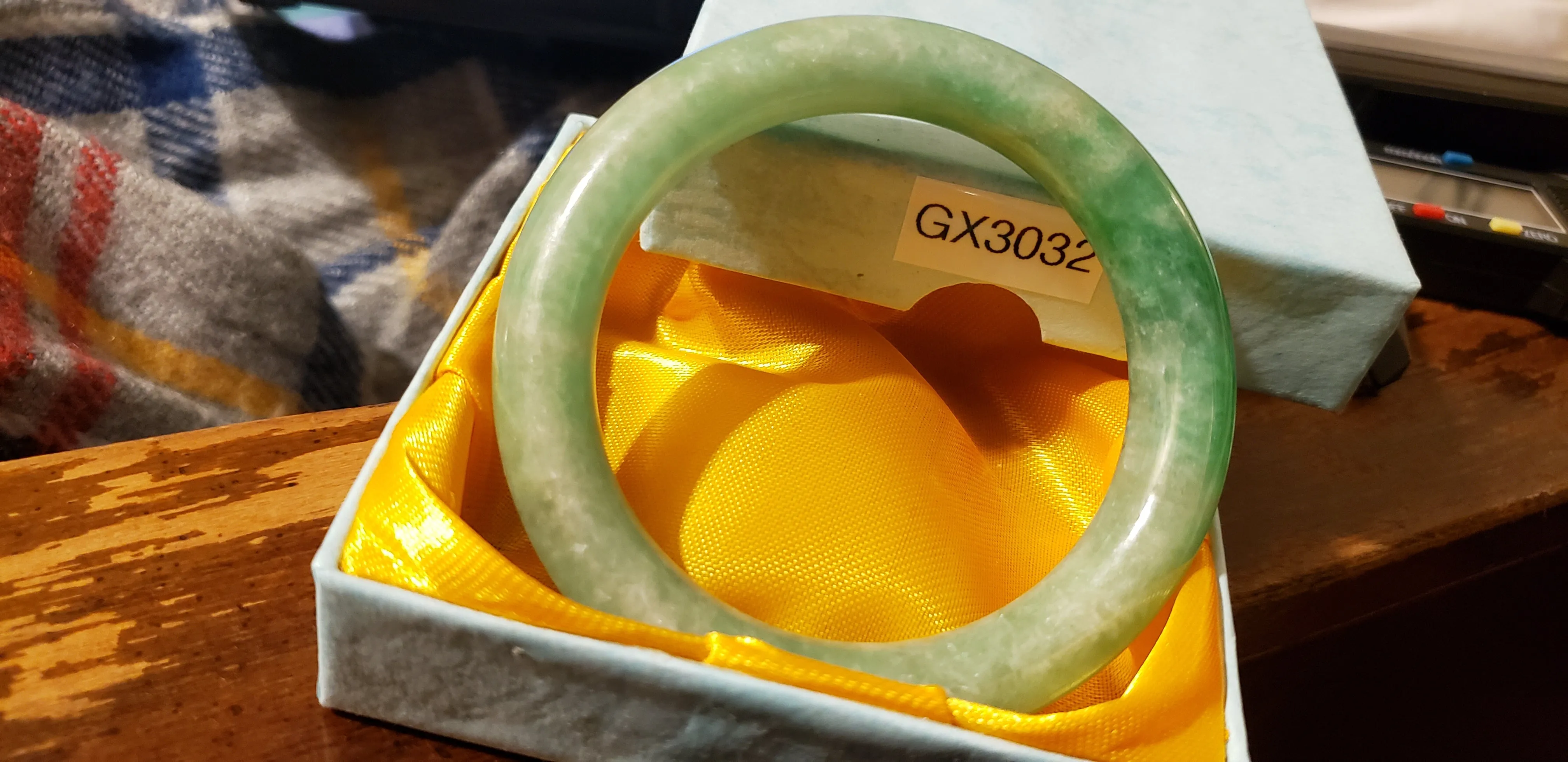 10% OFF- 55/56/57mm Certified Natural Jadeite Emerald A Jade HandCarved Round Bangle GX3032