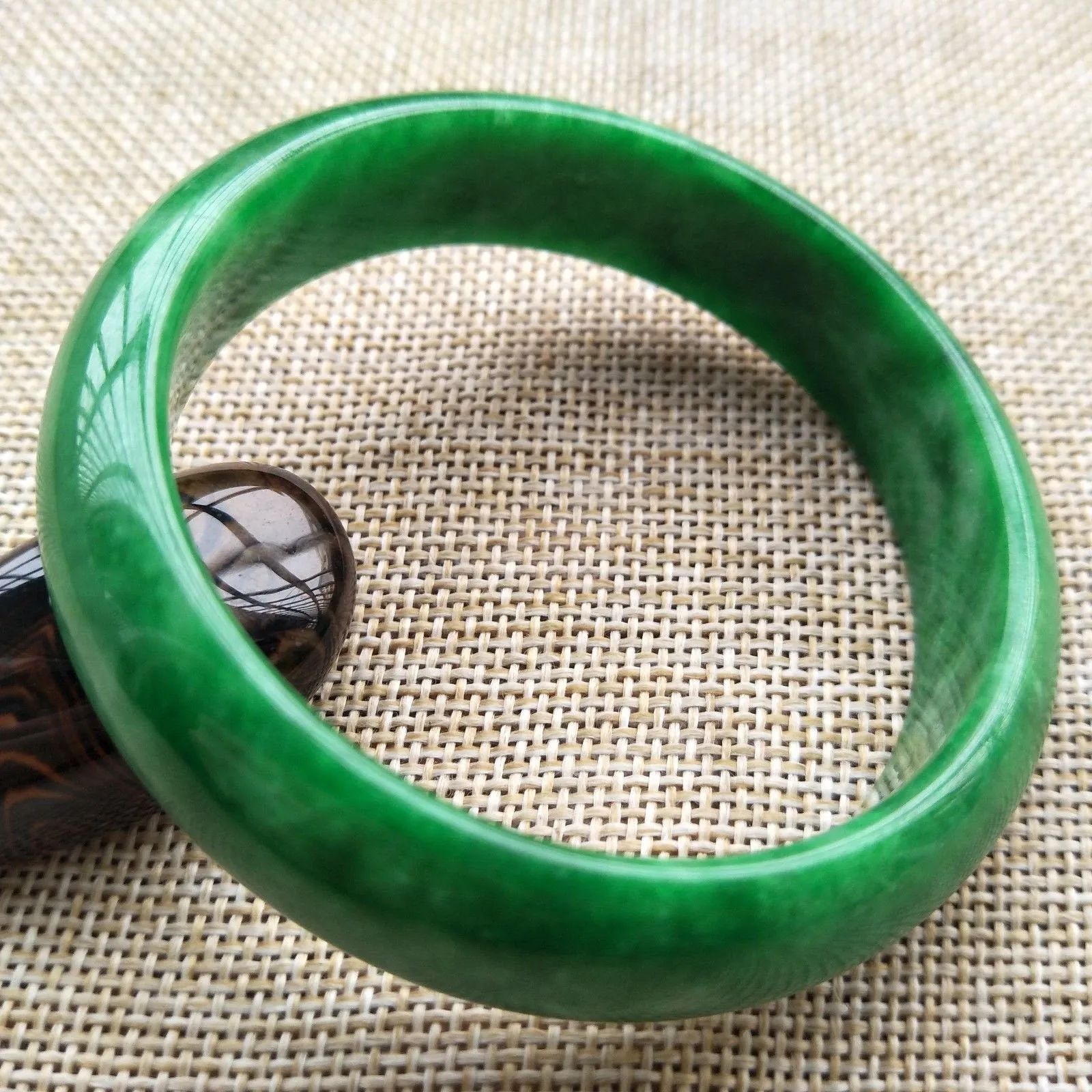 10% OFF- 55/56/57mm Certified Natural Jadeite Emerald A*Jade HandCarved Bangle H133
