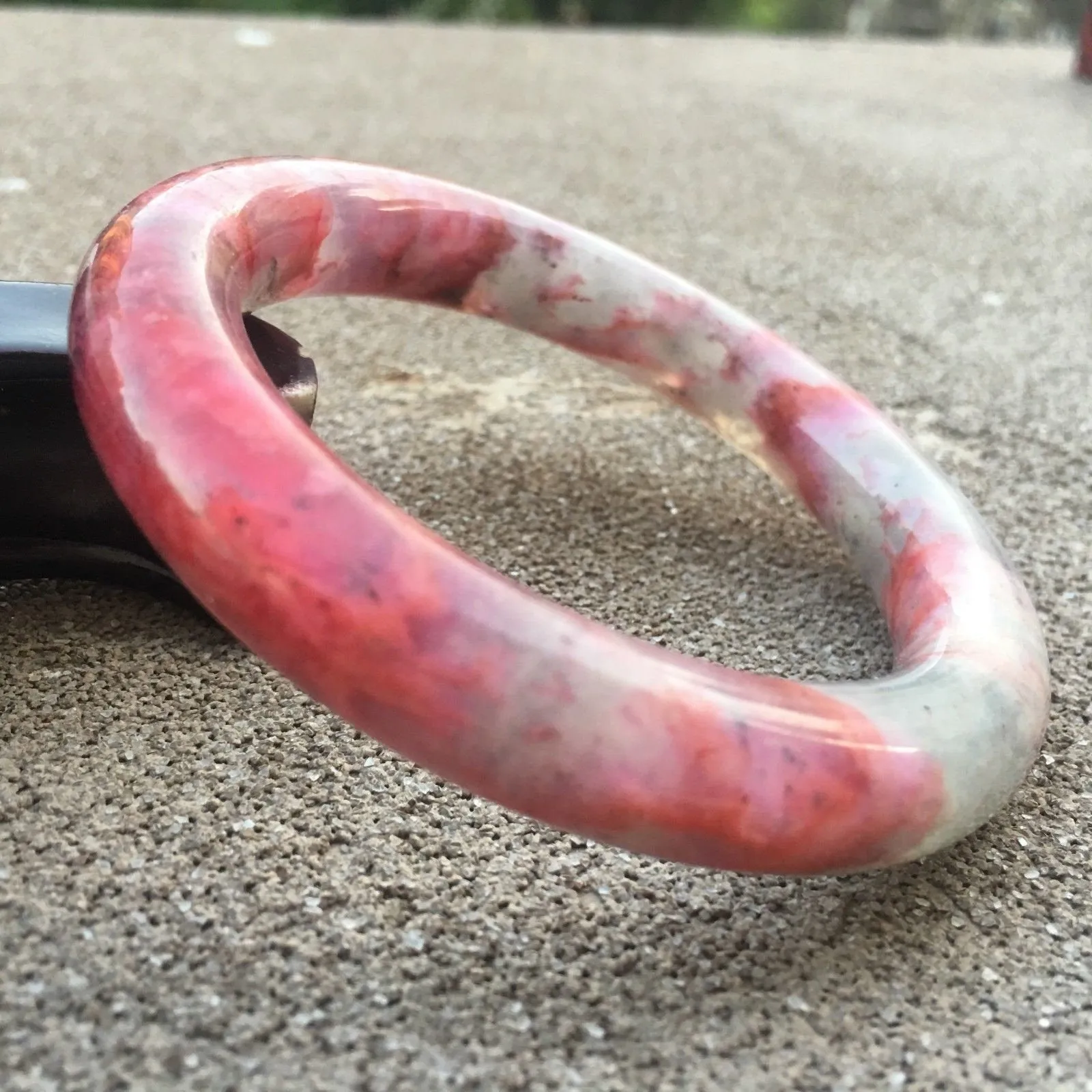 10% OFF- 55/56/57mm Certified Natural Red Xiu Emerald A*Jade HandCarved Bangle B061