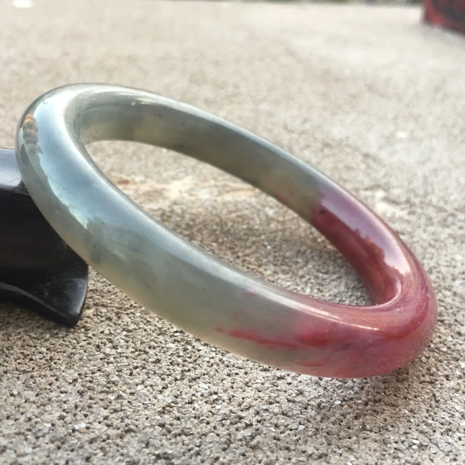 10% OFF- 55/56/57mm Certified Natural Red Xiu Emerald A*Jade HandCarved Bangle B064