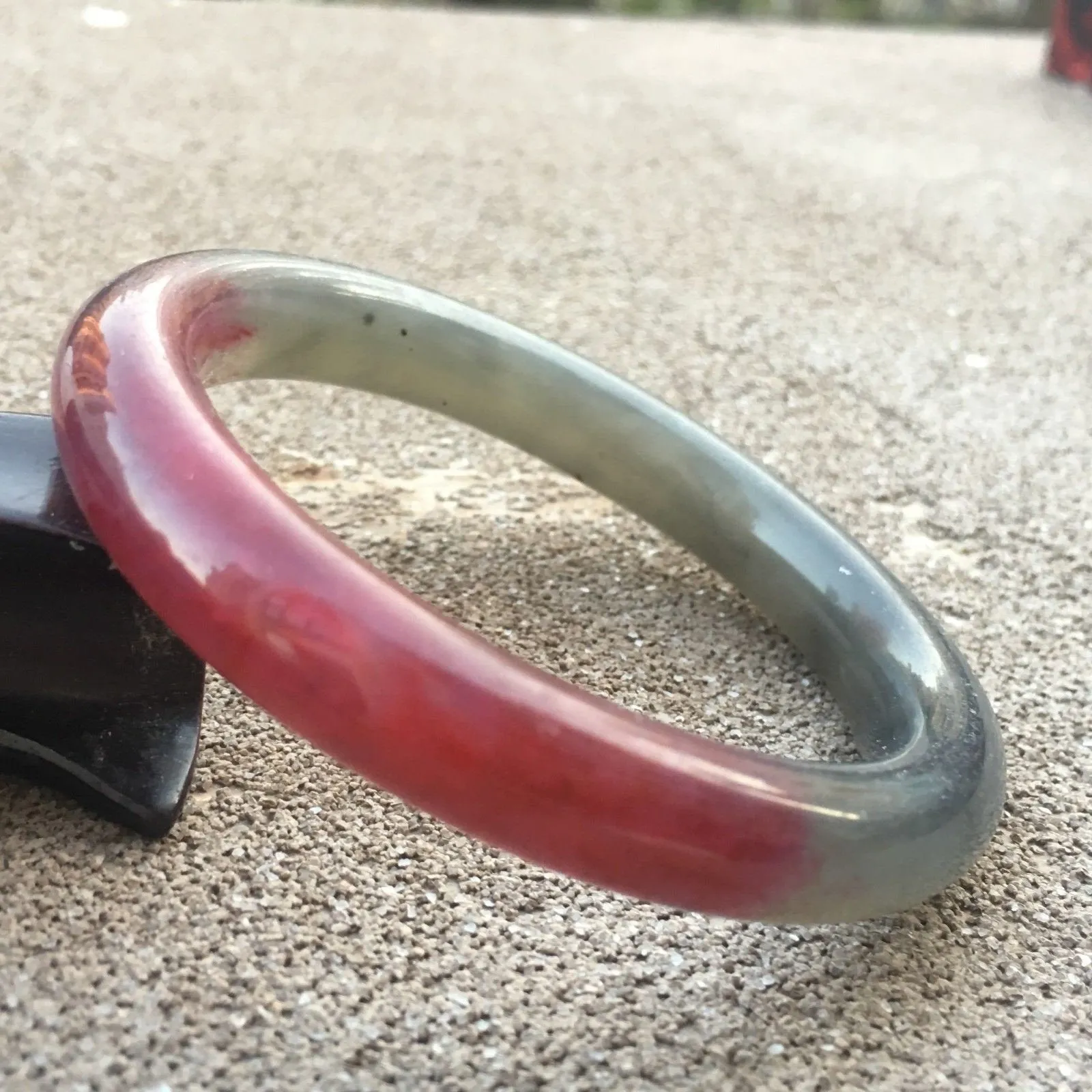10% OFF- 55/56/57mm Certified Natural Red Xiu Emerald A*Jade HandCarved Bangle B064