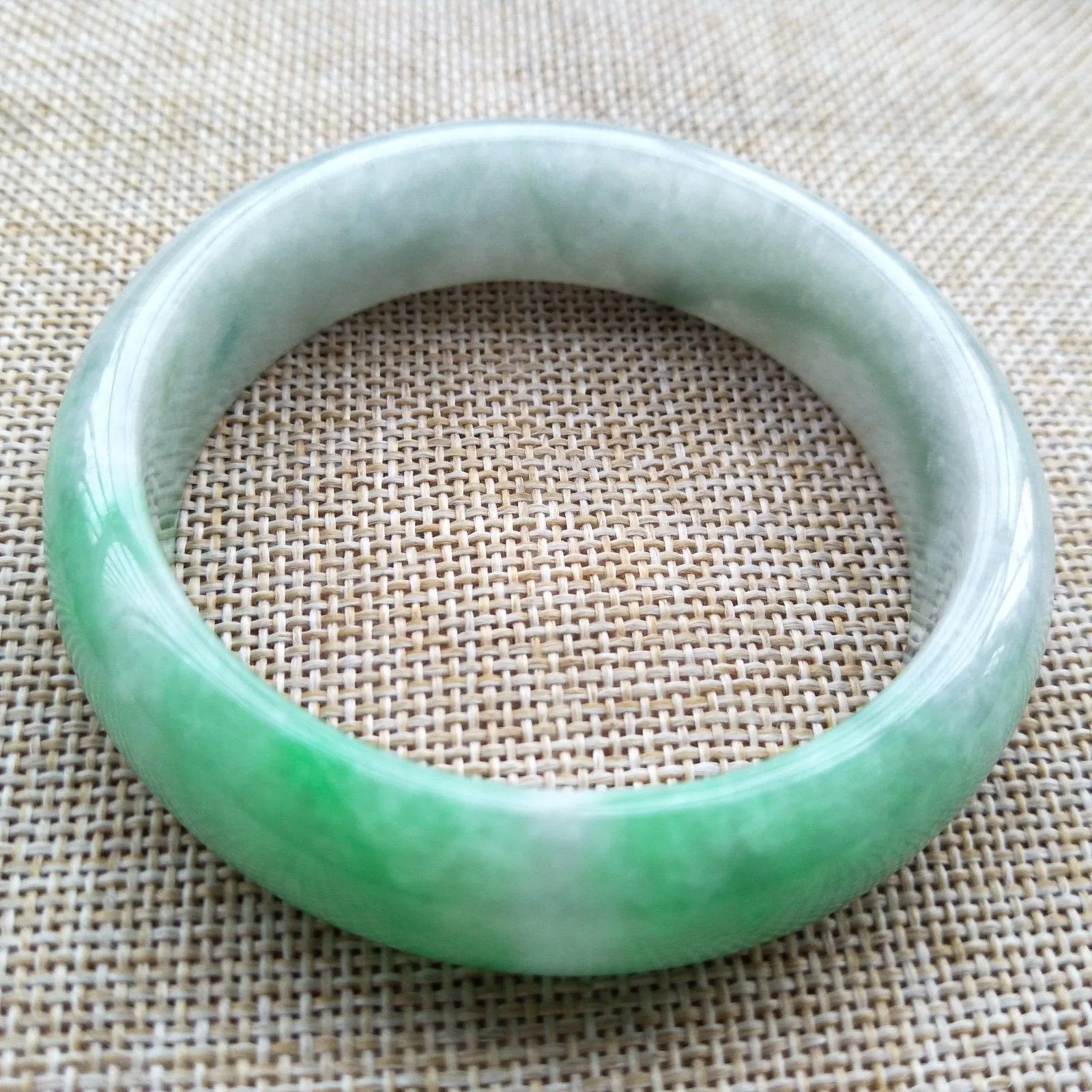 10% OFF- 56/57/58 mm Certified Natural Jadeite Emerald A Jade HandCarved Bangle W140