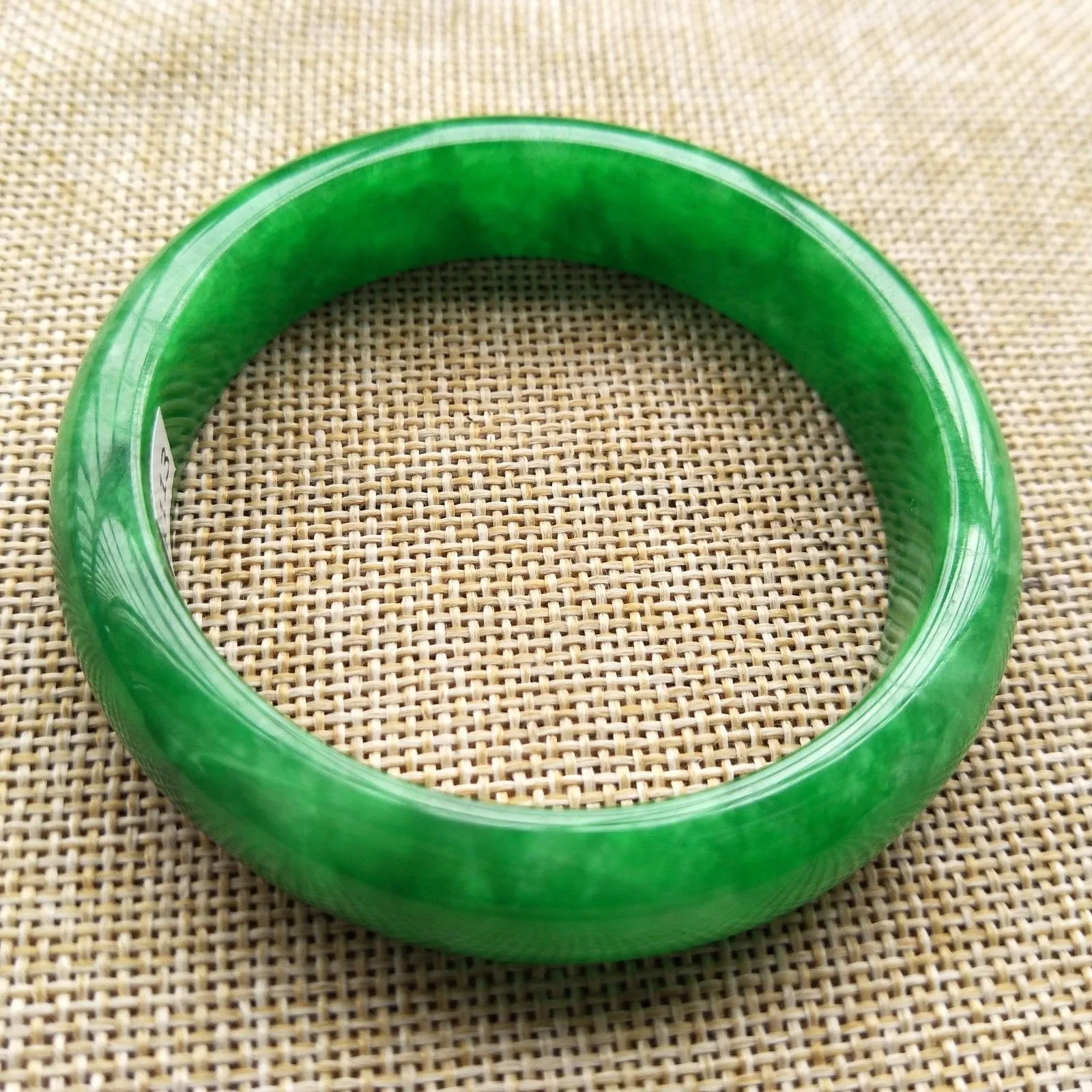 10% OFF- 56/57/58 mm Certified Natural Jadeite Emerald A*Jade Handcarved Bangle K113
