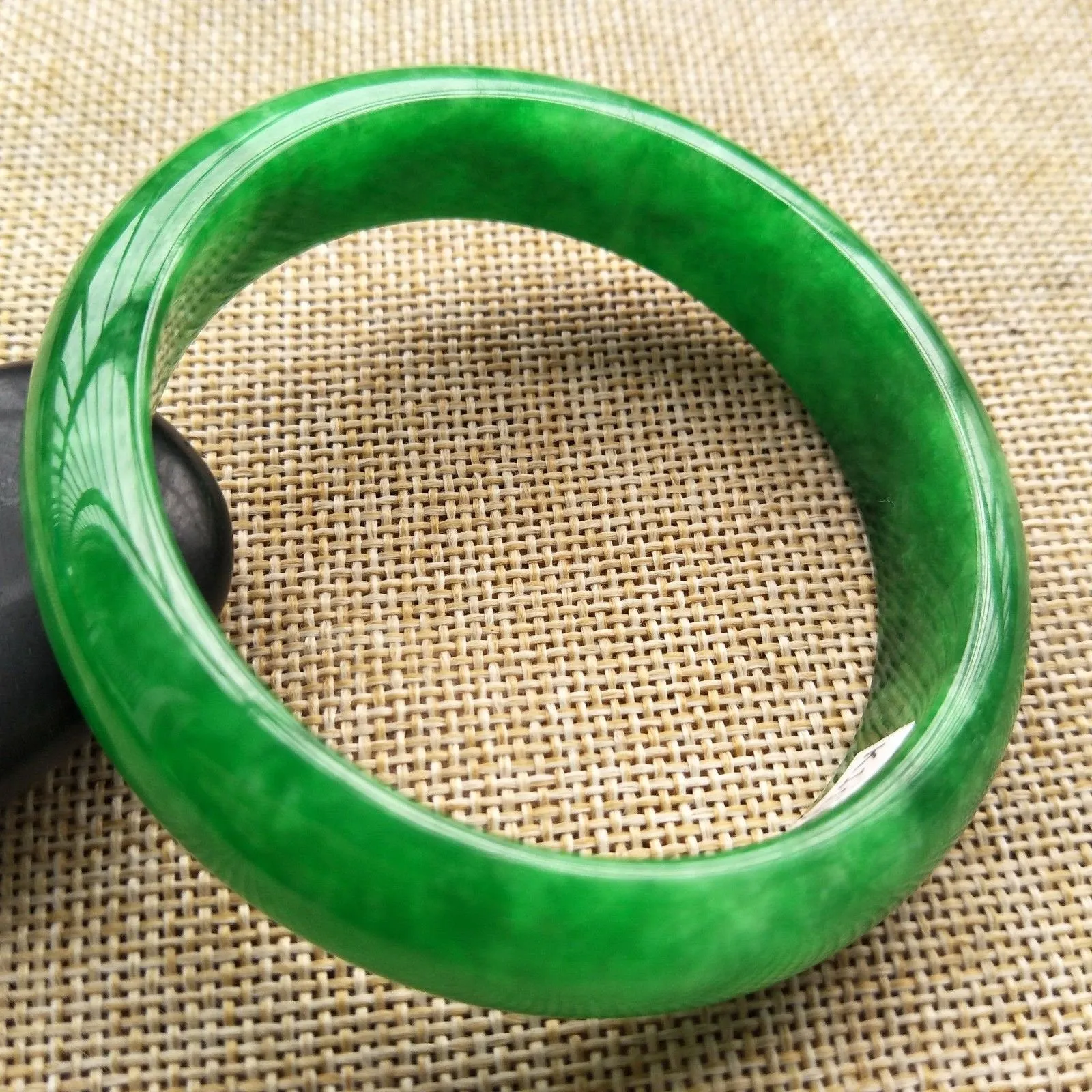 10% OFF- 56/57/58 mm Certified Natural Jadeite Emerald A*Jade Handcarved Bangle K113