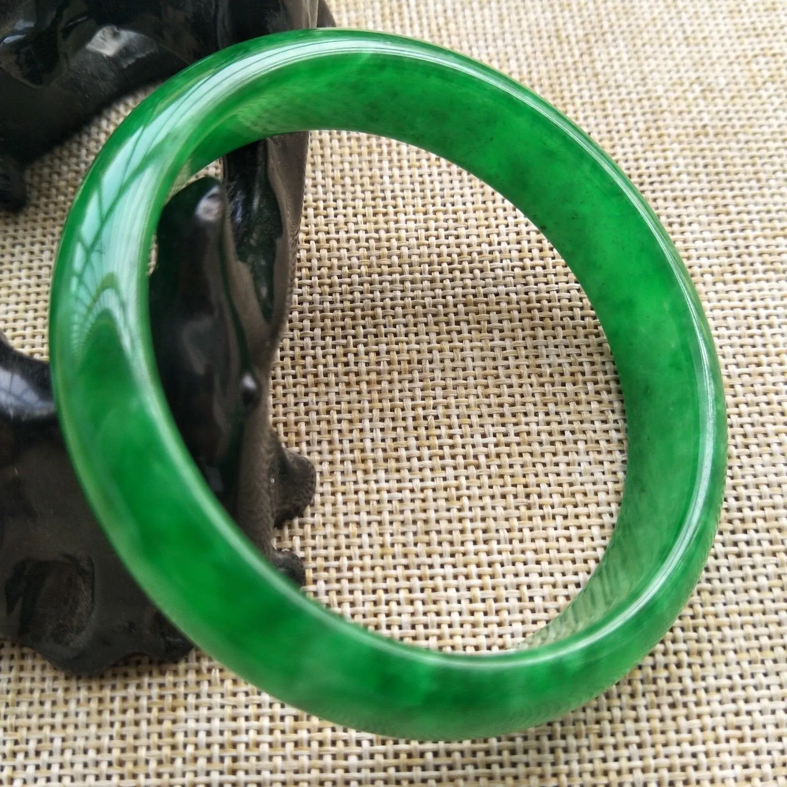 10% OFF- 56/57/58mm Certified Natural Jadeite Emerald A*Jade HandCarved Bangle T112