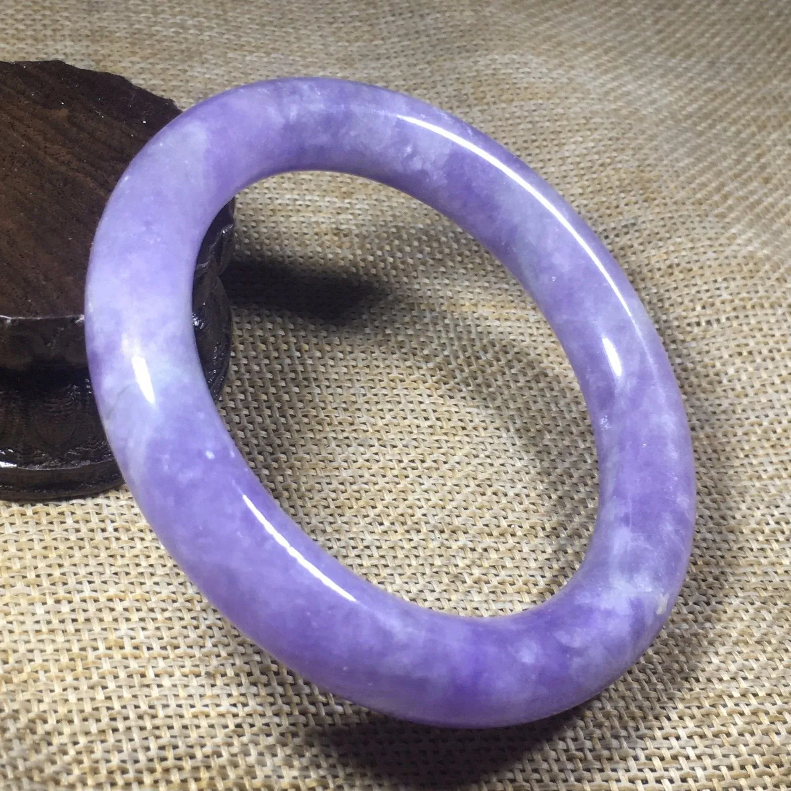 10% OFF- 56/57/58mm Certified Natural Lavender Jadeite Emerald A*Jade HandCarved Bangle L101