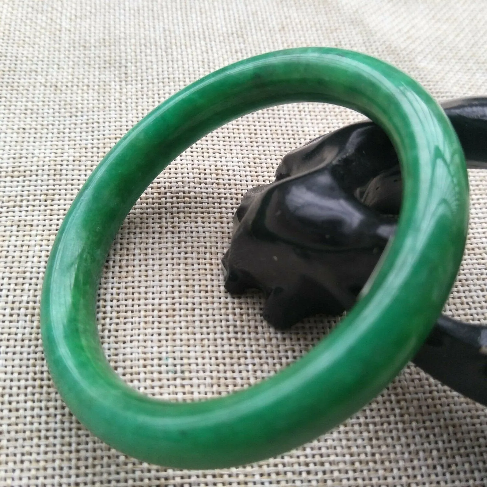 10% OFF- 57/58/59 mm Certified Natural Green Jadeite Emerald A*Jade HandCarved Round Bangle Z655