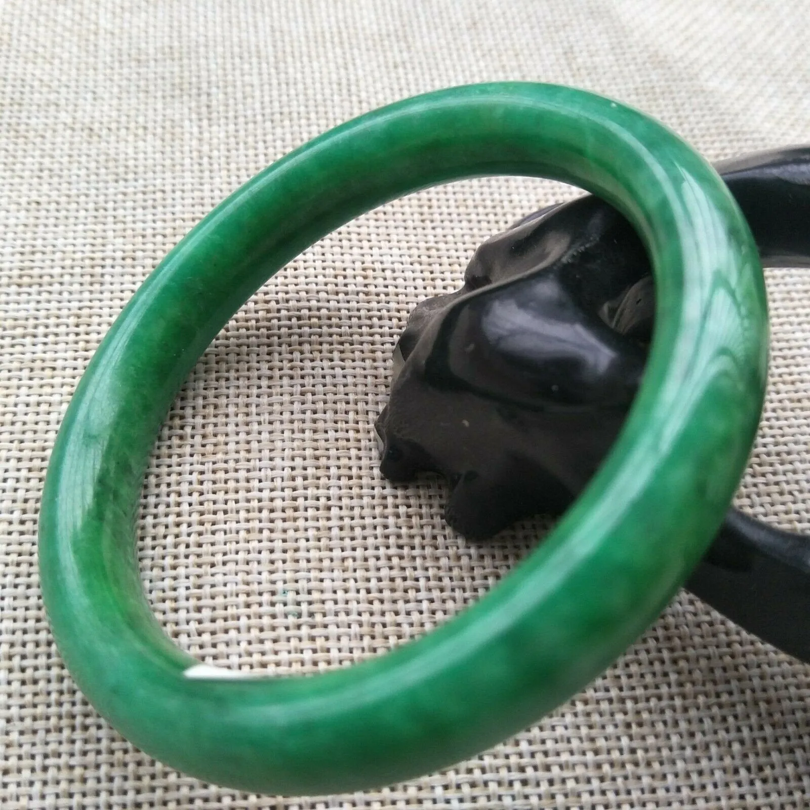 10% OFF- 57/58/59 mm Certified Natural Green Jadeite Emerald A*Jade HandCarved Round Bangle Z655