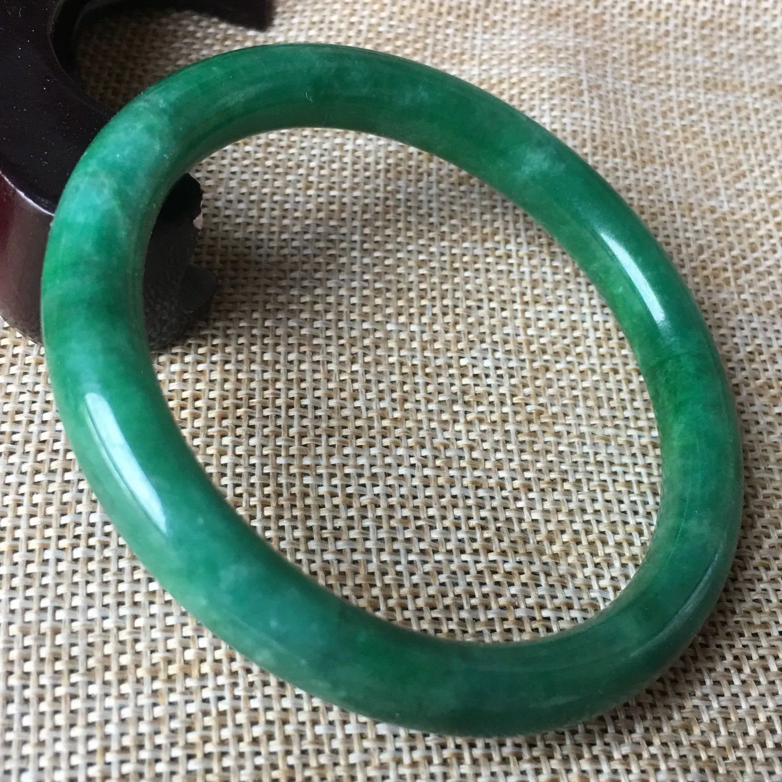 10% OFF- 57/58/59 mm Certified Natural Jadeite Emerald A*Jade HandCarved Bangle A01