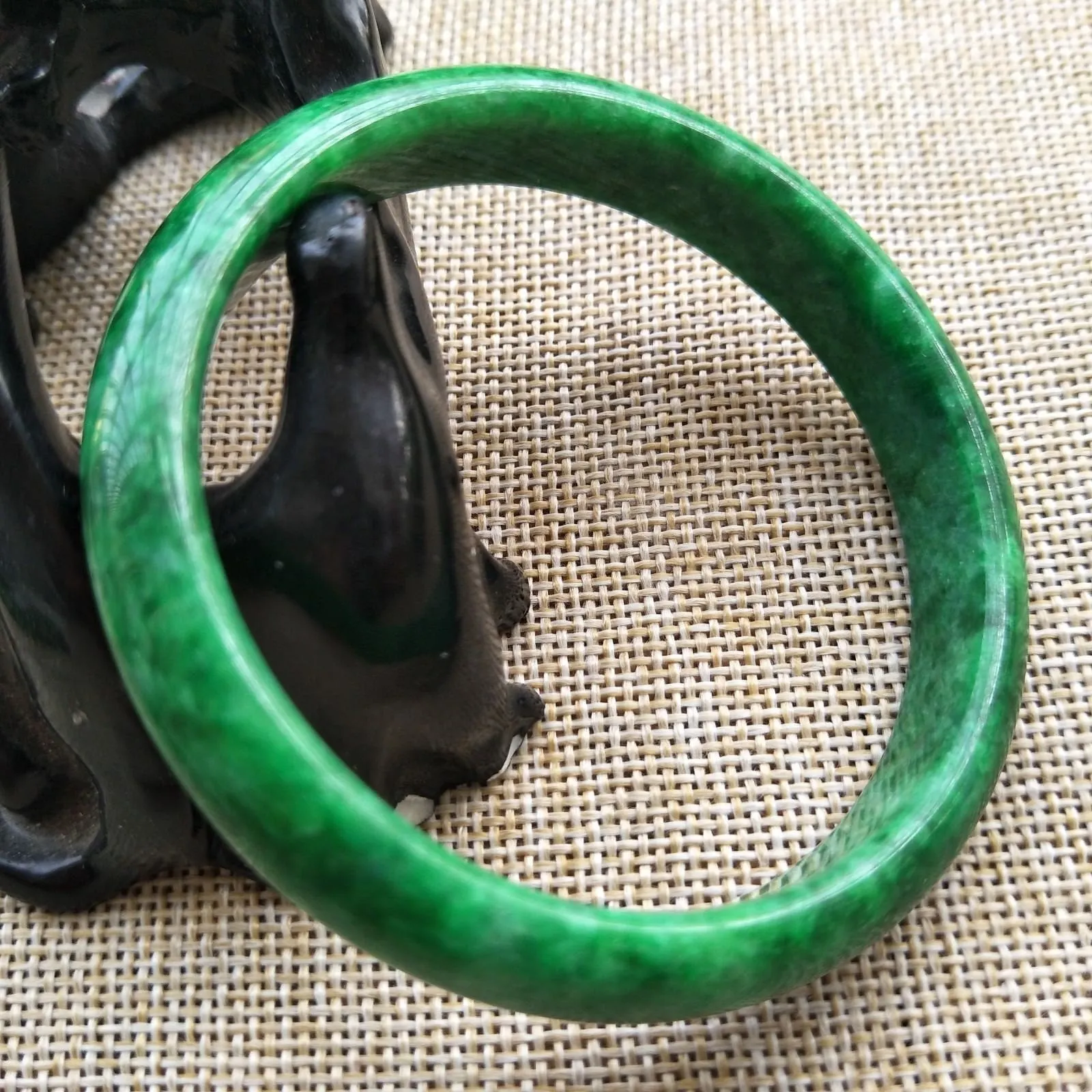 10% OFF- 57/58/59 mm Certified Natural Jadeite Emerald A*Jade Handcarved Bangle C121