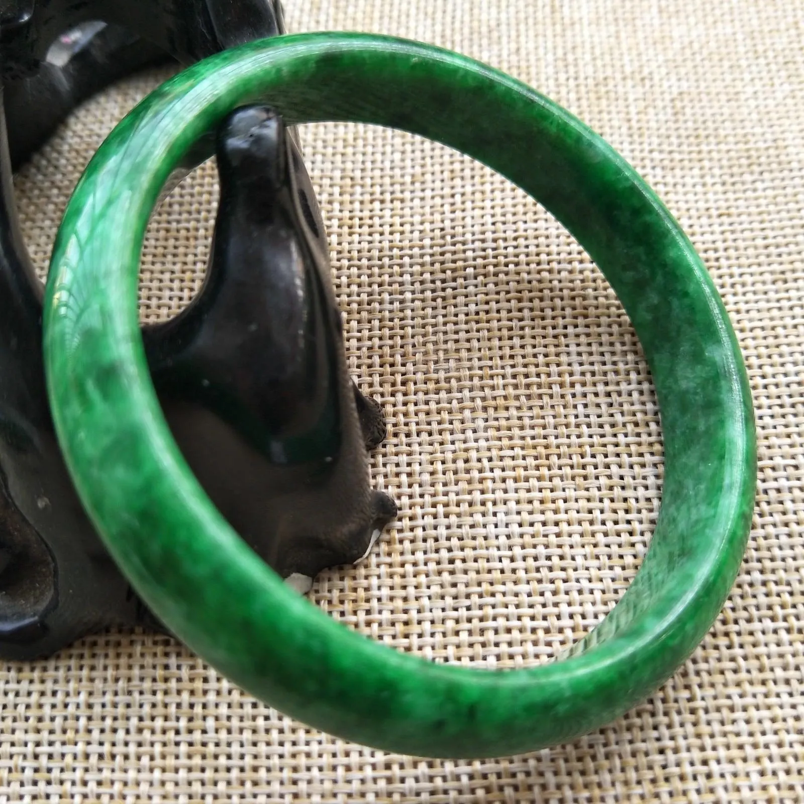 10% OFF- 57/58/59 mm Certified Natural Jadeite Emerald A*Jade Handcarved Bangle C121