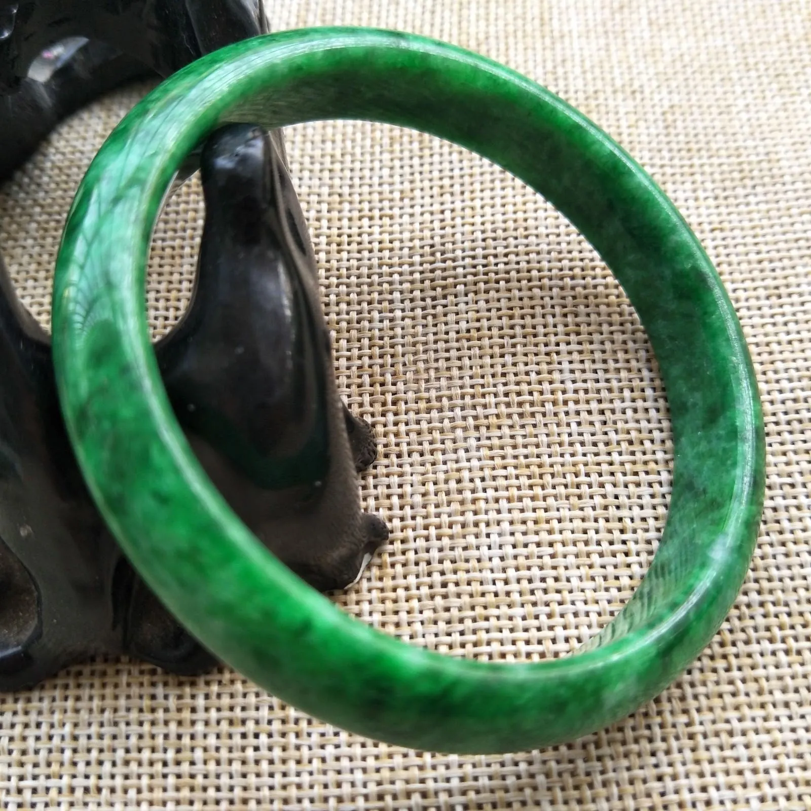10% OFF- 57/58/59 mm Certified Natural Jadeite Emerald A*Jade Handcarved Bangle C121