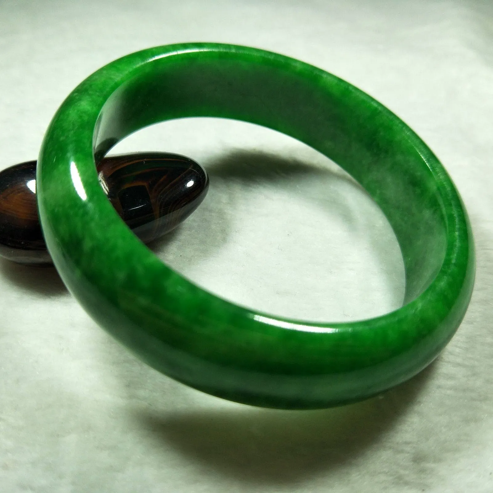 10% OFF- 57/58/59 mm Certified Natural Jadeite Emerald Jade Bangle《Grade A》F548