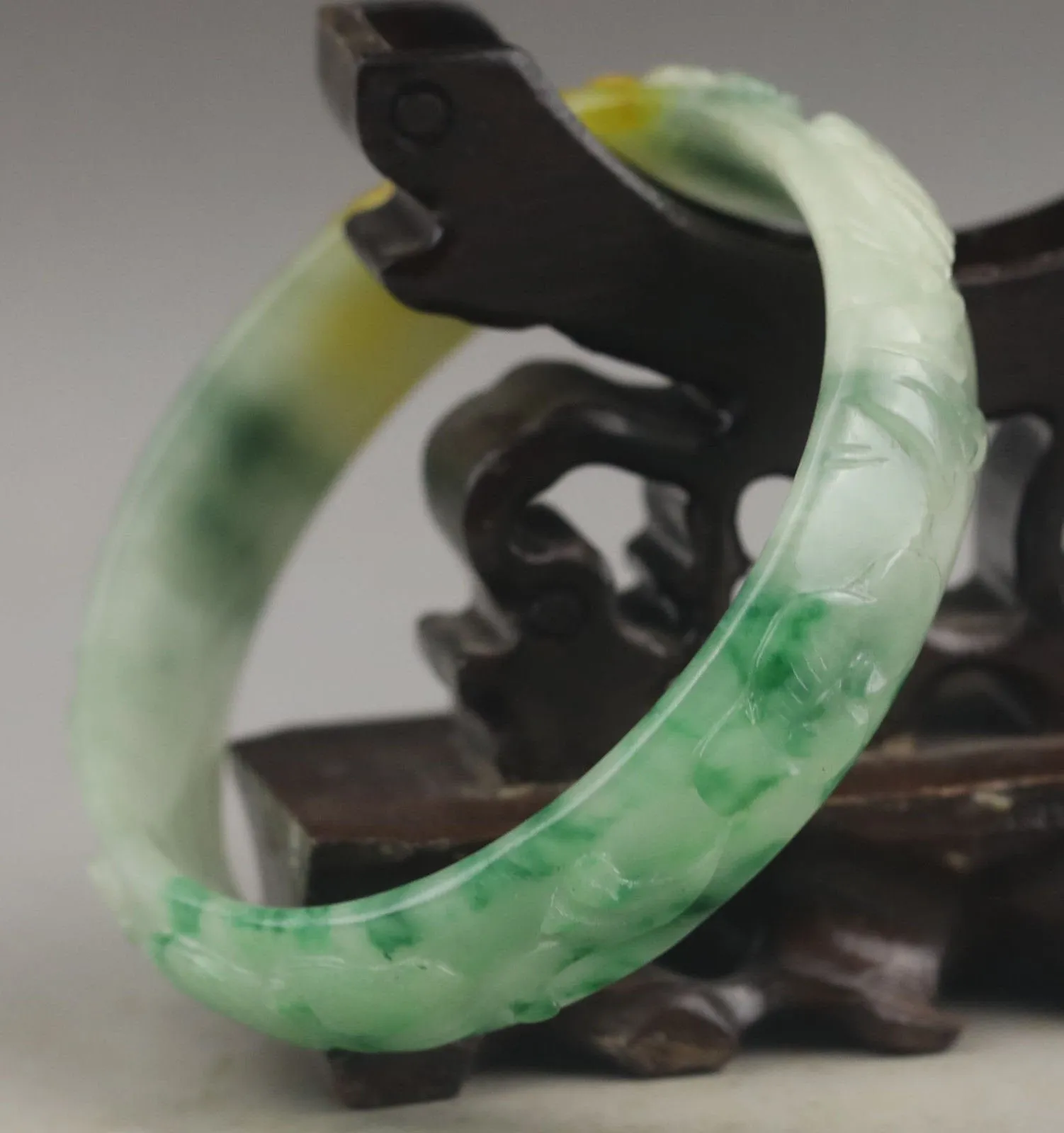 10% OFF- 57/58/59mm Certified Natural 3 Color Jadeite Emerald A*Jade HandCarved Ruyi Flower Bangle NO.F205