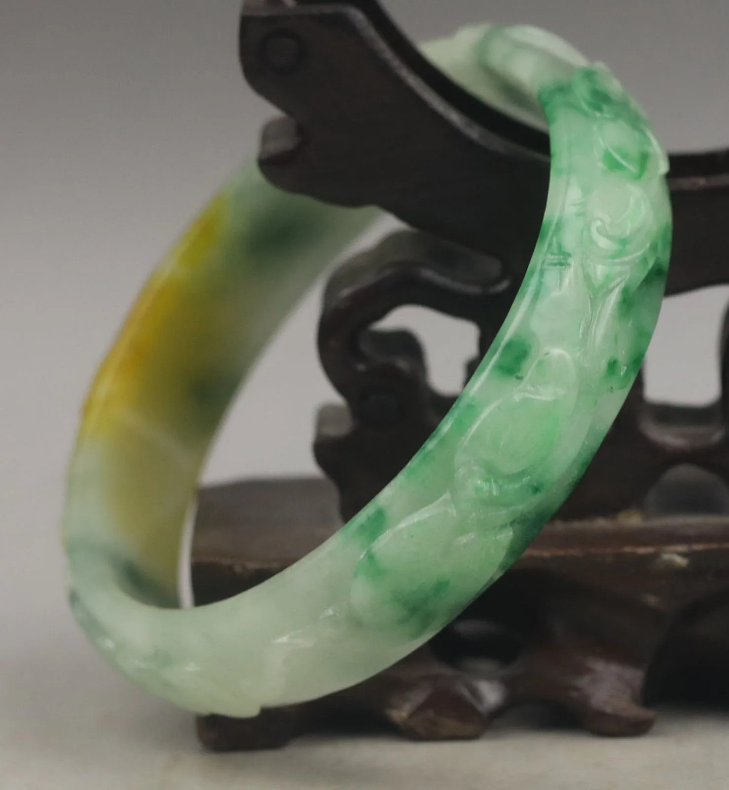 10% OFF- 57/58/59mm Certified Natural 3 Color Jadeite Emerald A*Jade HandCarved Ruyi Flower Bangle NO.F205