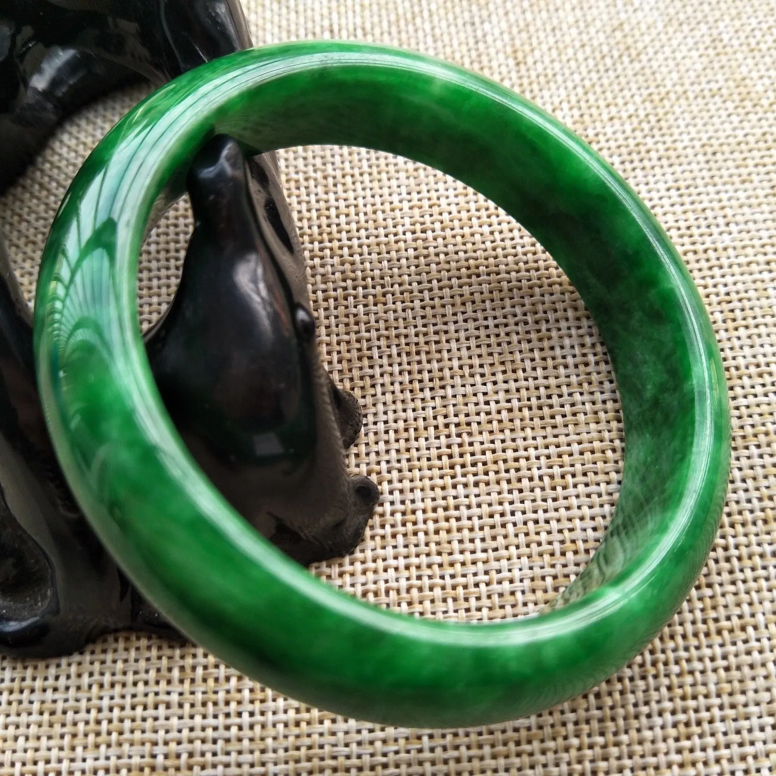 10% OFF- 57/58/59mm Certified Natural Jadeite Emerald A*Jade HandCarved Bangle F545