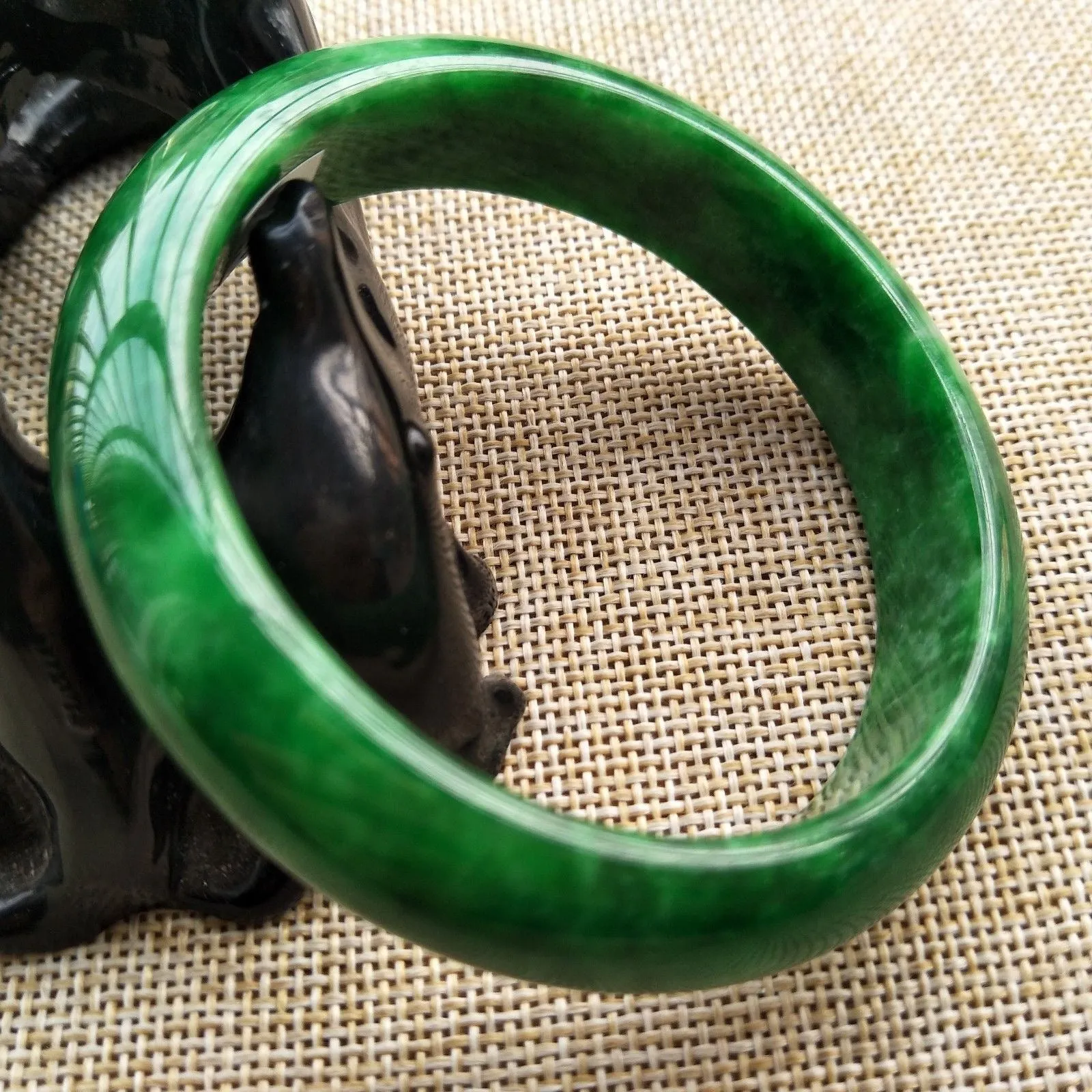 10% OFF- 57/58/59mm Certified Natural Jadeite Emerald A*Jade HandCarved Bangle F545