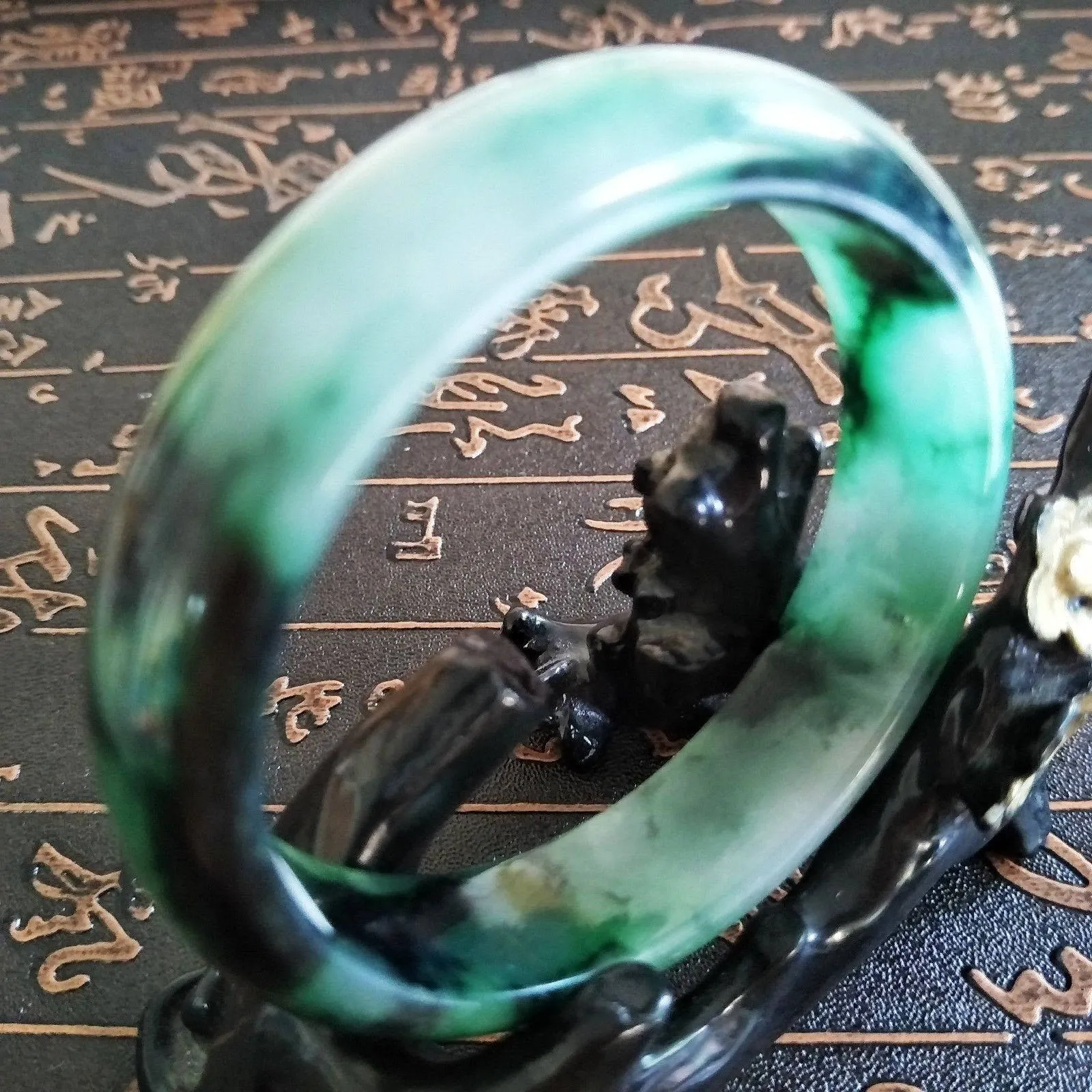 10% OFF- 58/59/60 mm Certified Natural Jadeite Emerald A Jade HandCarved Bangle A165