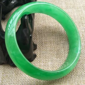10% OFF- 58/59/60 mm Certified Natural Jadeite Emerald A*Jade HandCarved Bangle P113