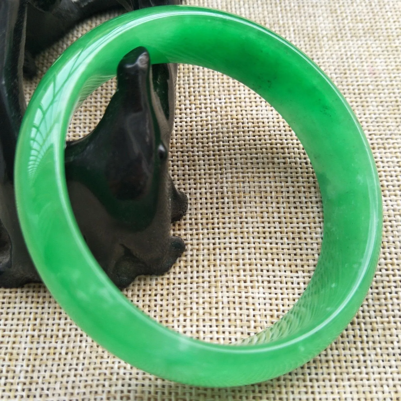 10% OFF- 58/59/60 mm Certified Natural Jadeite Emerald A*Jade HandCarved Bangle P113