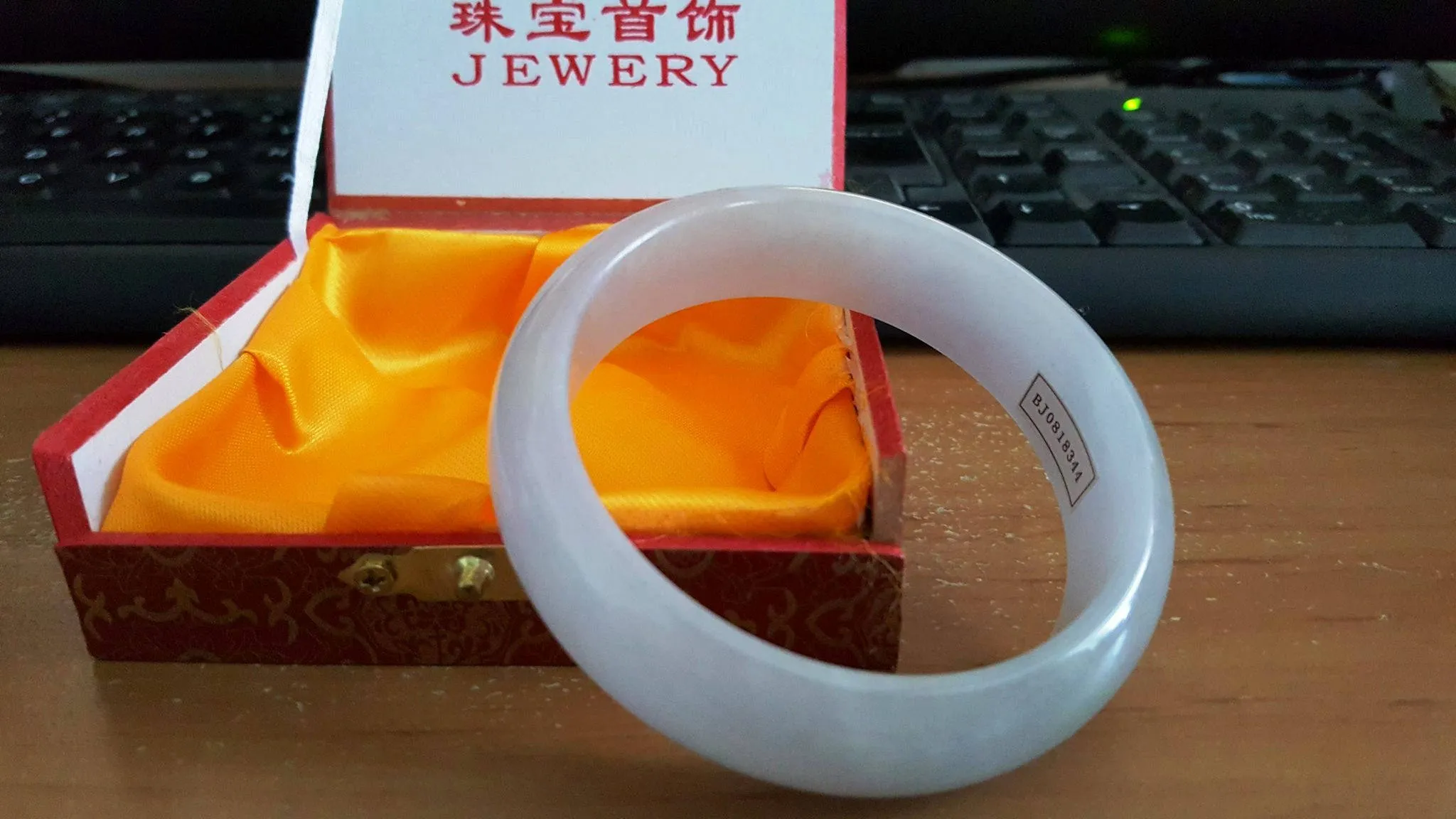 10% OFF- 58/59/60 mm Certified Natural Jadeite Emerald Jade Bangle《Grade A》8344