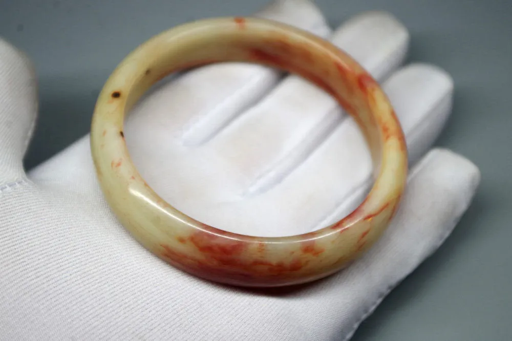 10% OFF- 58/59/60 mm Certified Natural Red Emerald A*Jade Handcarved Bangle XB-343