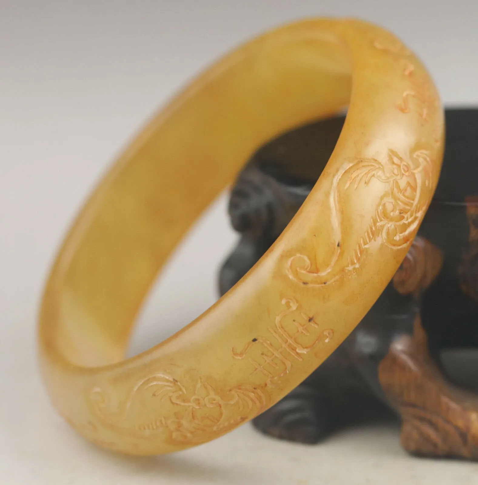 10% OFF- 58/59/60mm Certified Natural Jadeite Emerald A*Jade HandCarved Bats Shou Bangle NO.G212