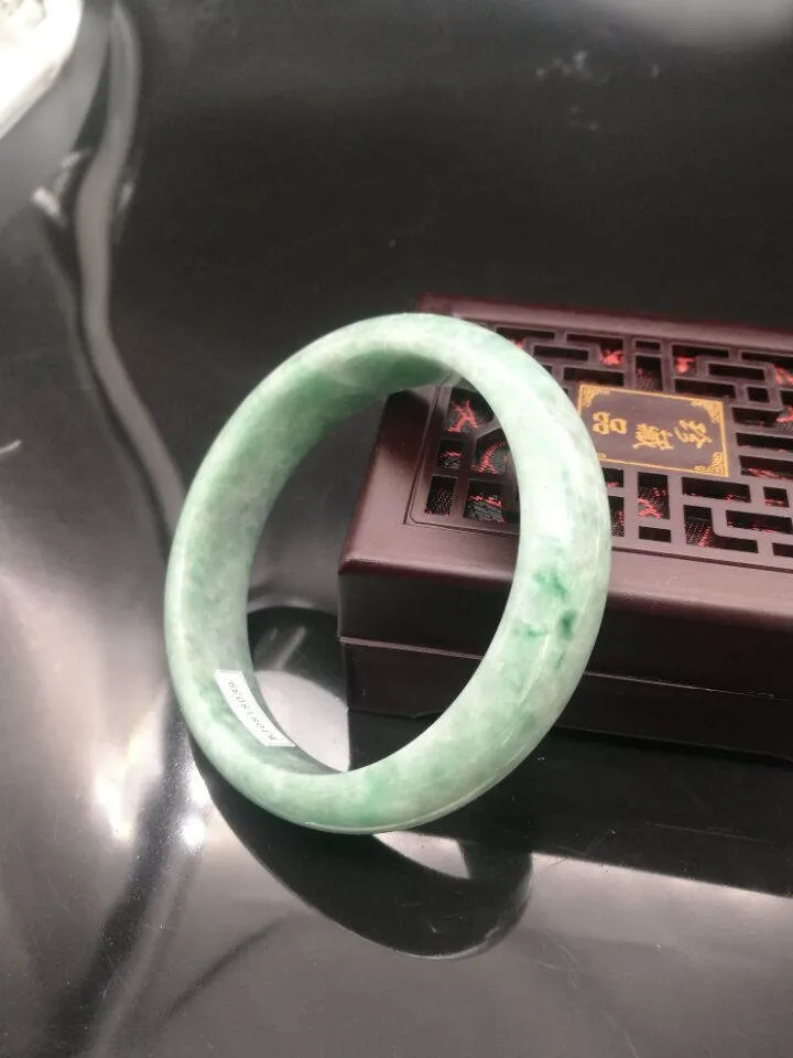 10% OFF- 60 mm-Certified Natural Jadeite Emerald Jade Bangle《Grade A》8039