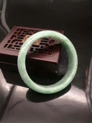 10% OFF- 60 mm-Certified Natural Jadeite Emerald Jade Bangle《Grade A》8039