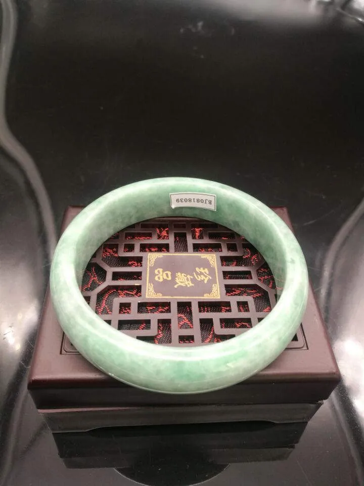 10% OFF- 60 mm-Certified Natural Jadeite Emerald Jade Bangle《Grade A》8039