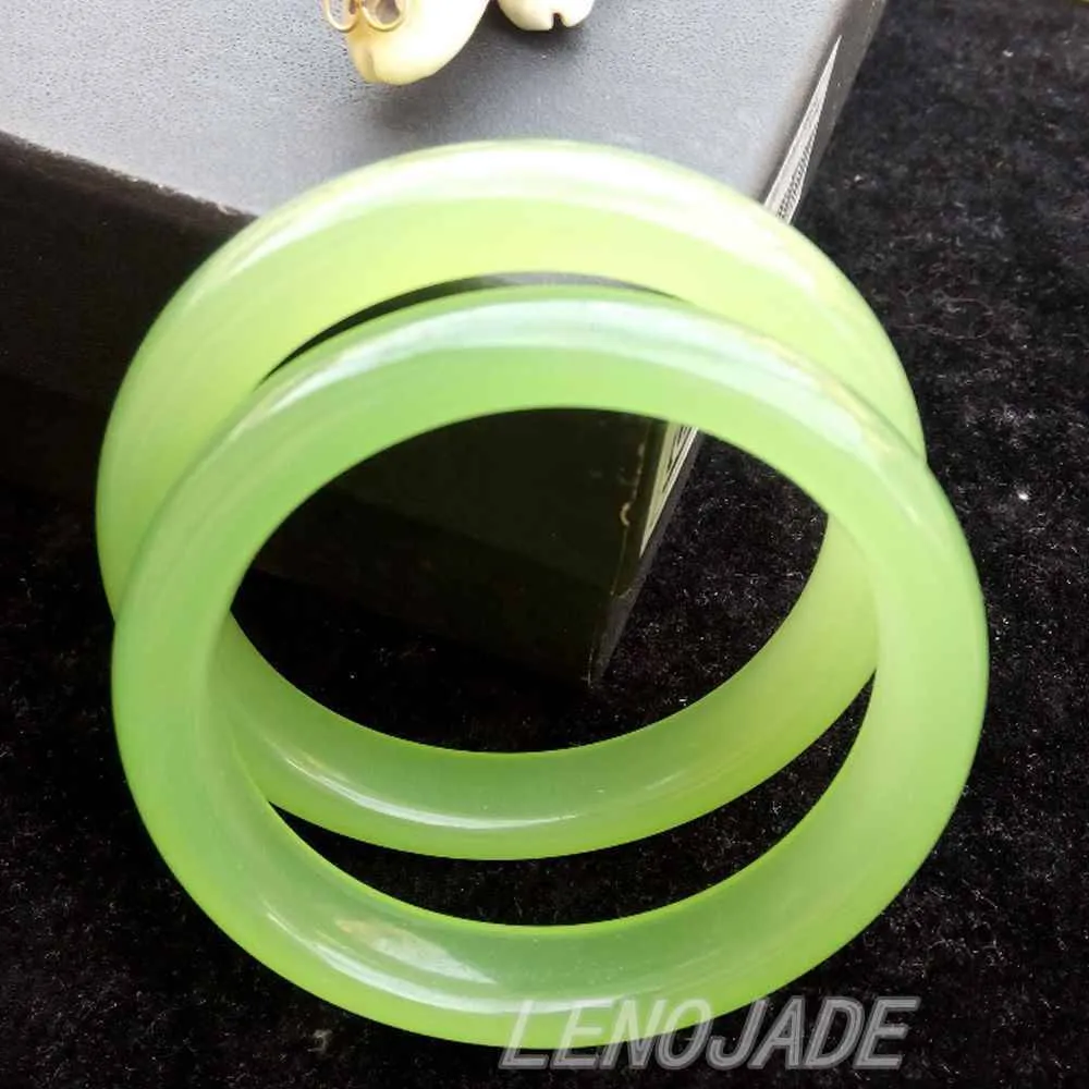 10% OFF on Sales) 60-61 mm Certified Natural Emerald Xiu Jade Bracelet Bangle《Grade A》