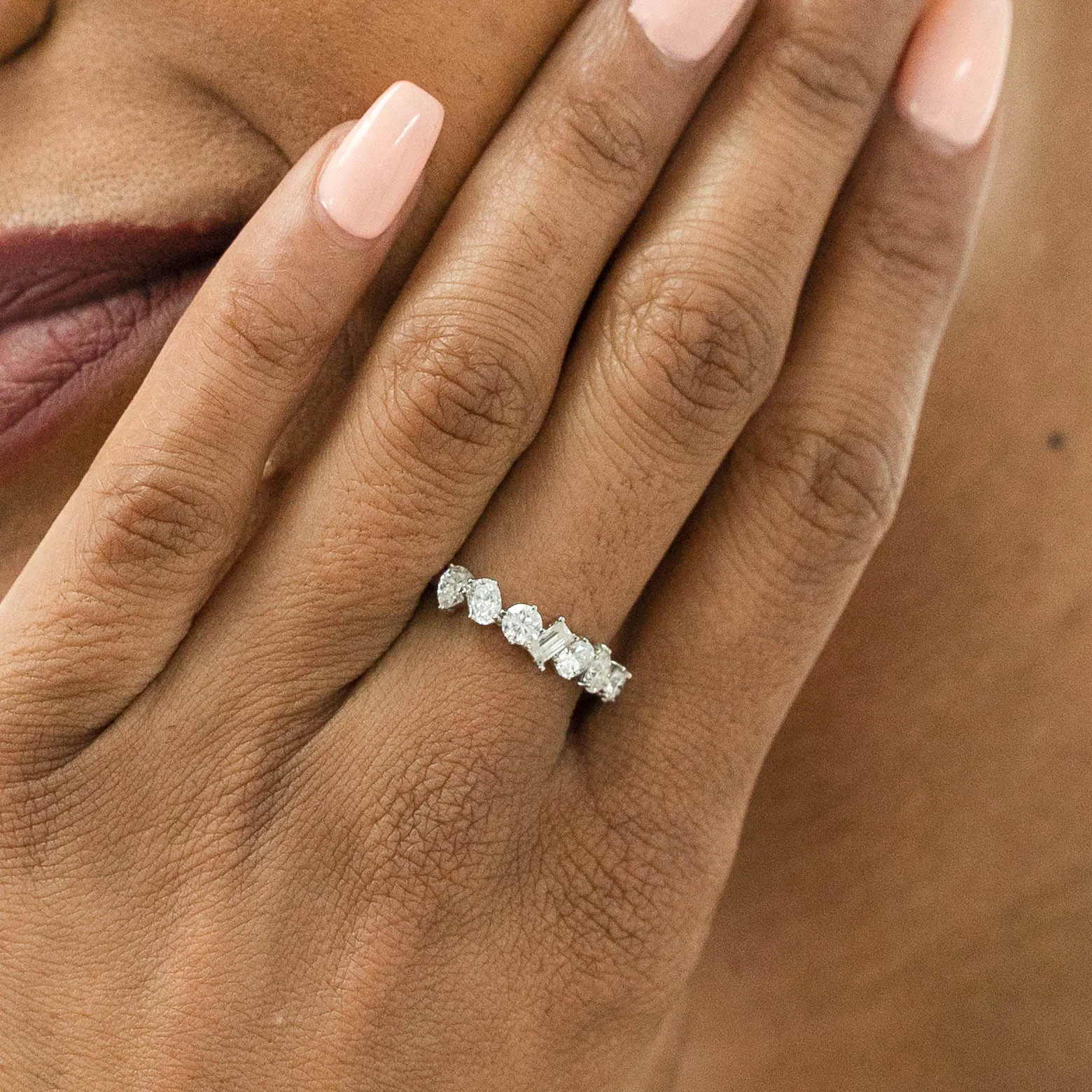 1.00 d.e.w. cts Leia Moissanite Ring