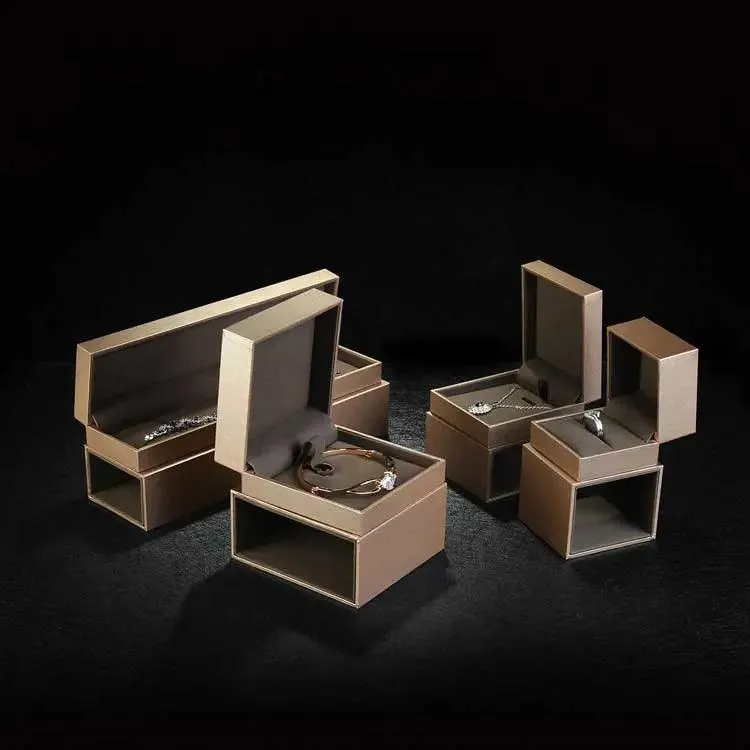 100pcs Wholesale Luxury Small Gold Inner/Outer Slide Jewellery Box