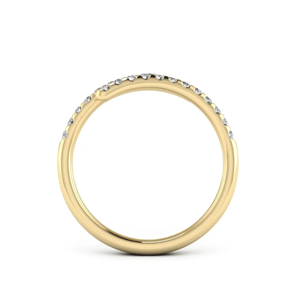 1.20 d.e.w cts Camellia Moissanite Ring