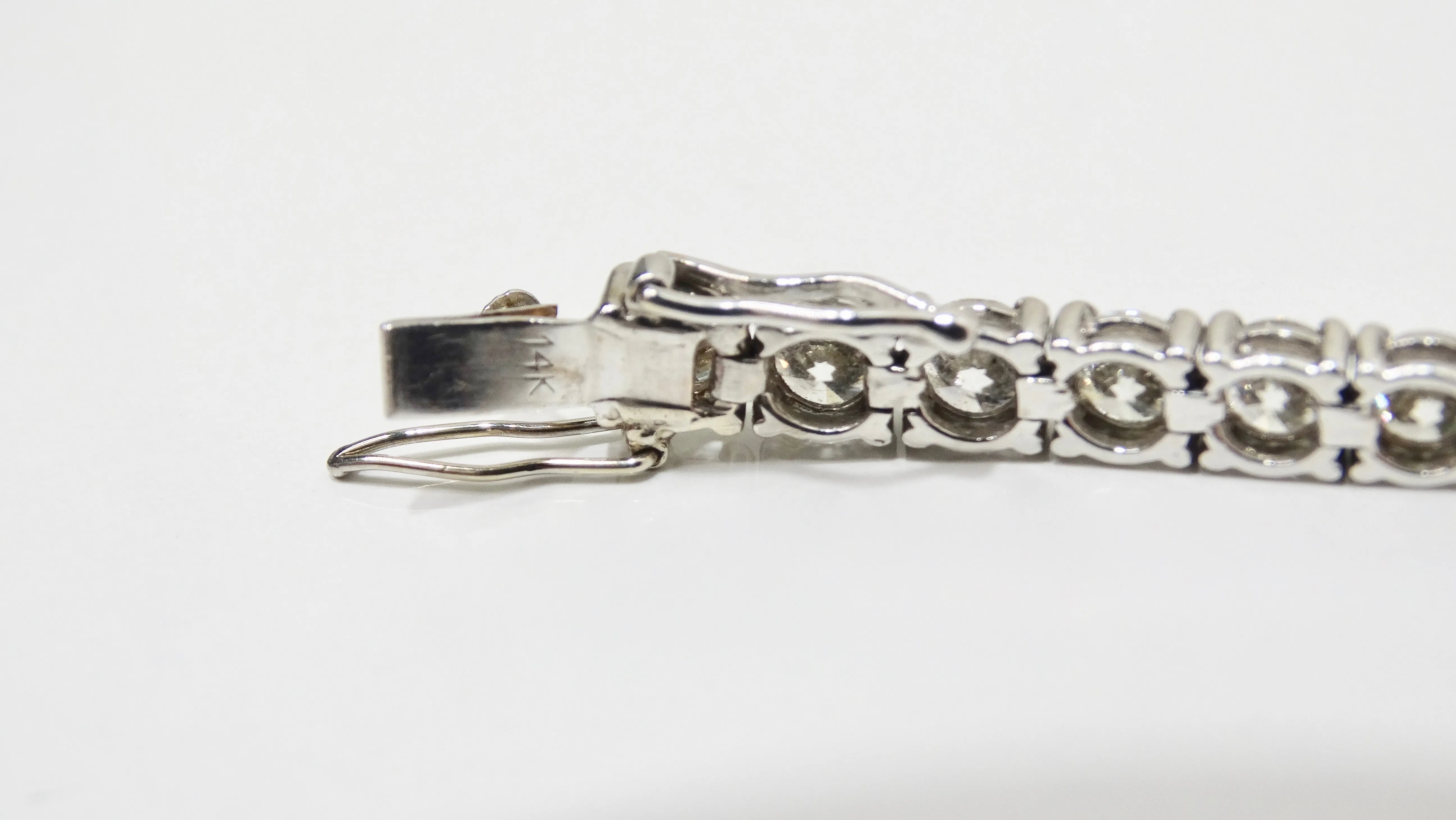 14 Karat White Gold Diamond Tennis Bracelet