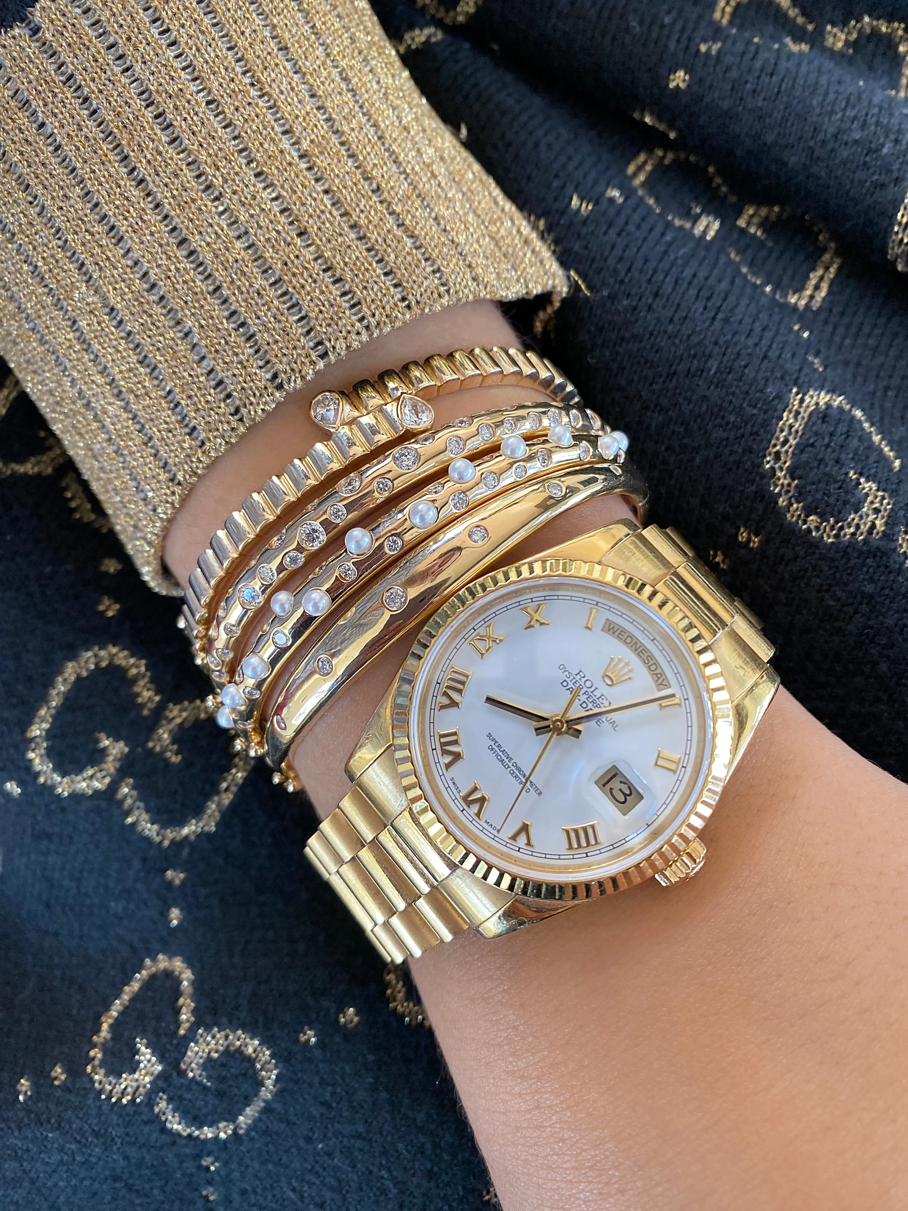 14K YG Round Diamond Gypsy Bangle
