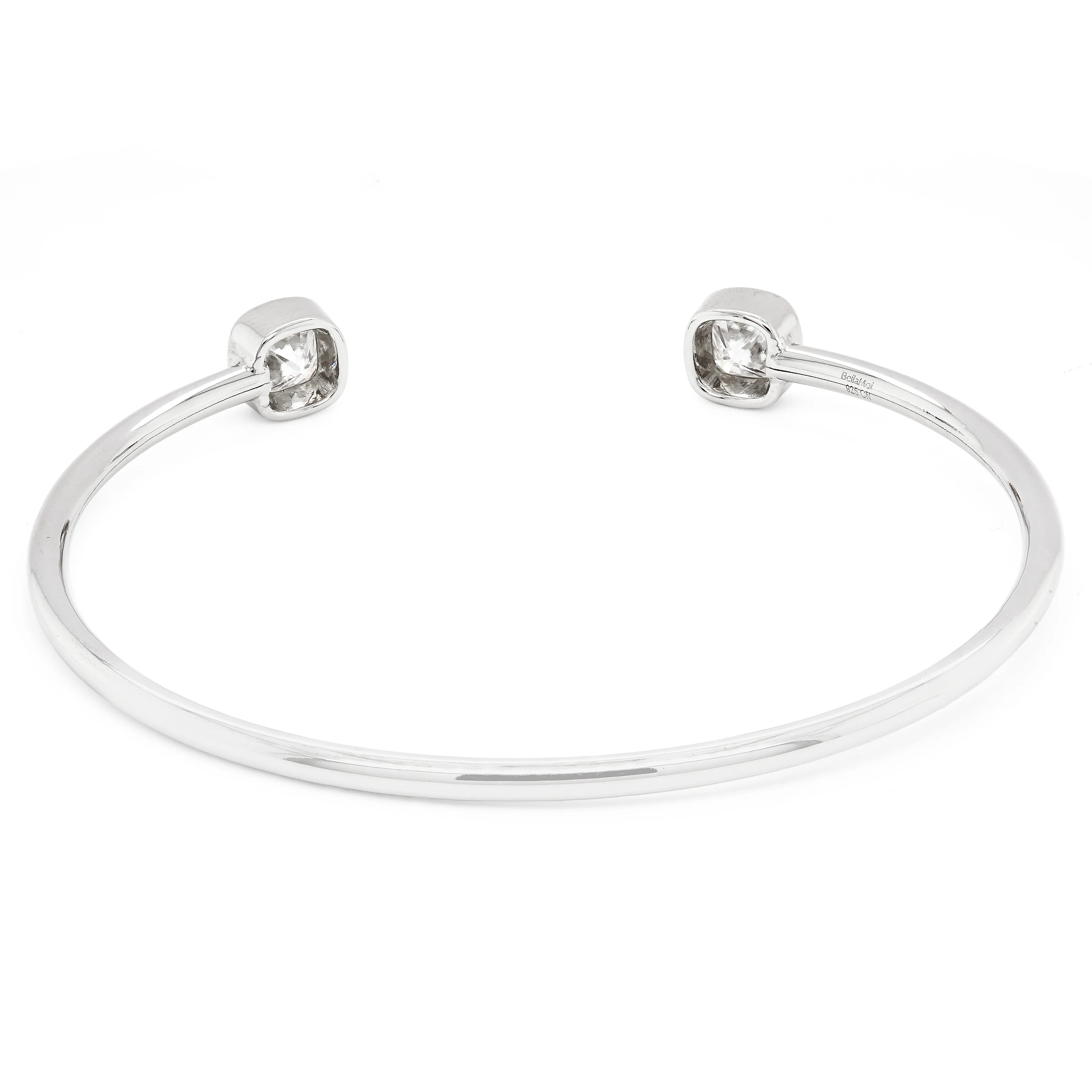 1.96 d.e.w Moissanite Bangle