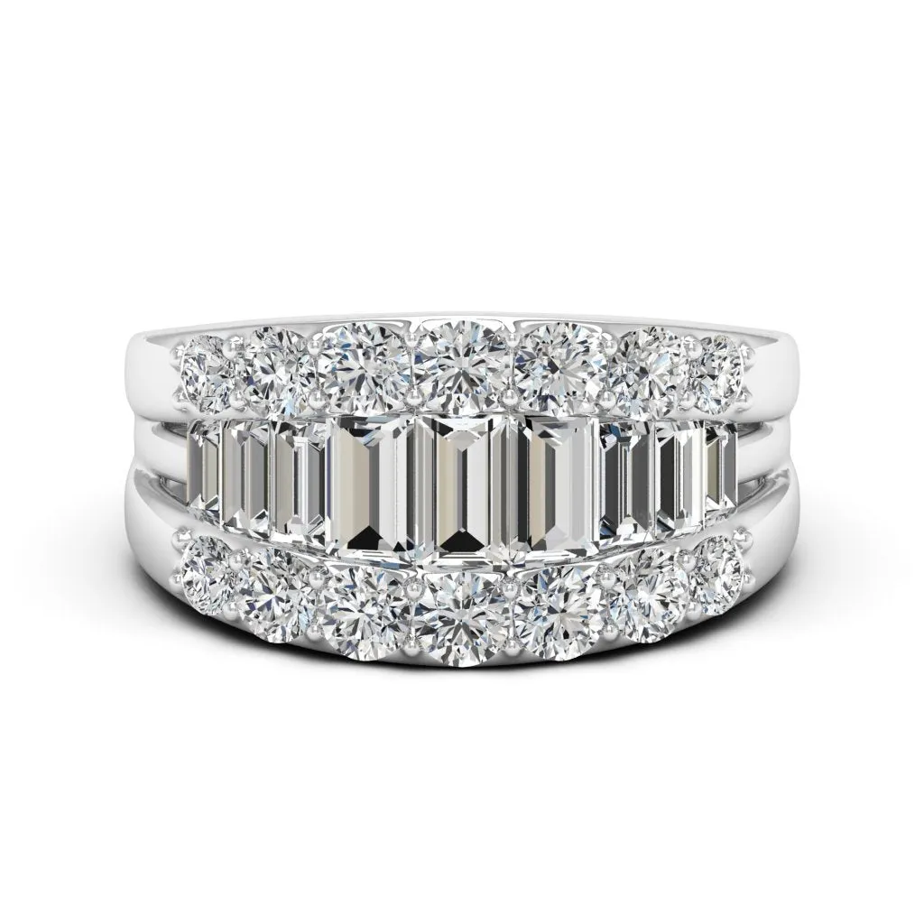 2.92 d.e.w. cts Juno Moissanite Ring