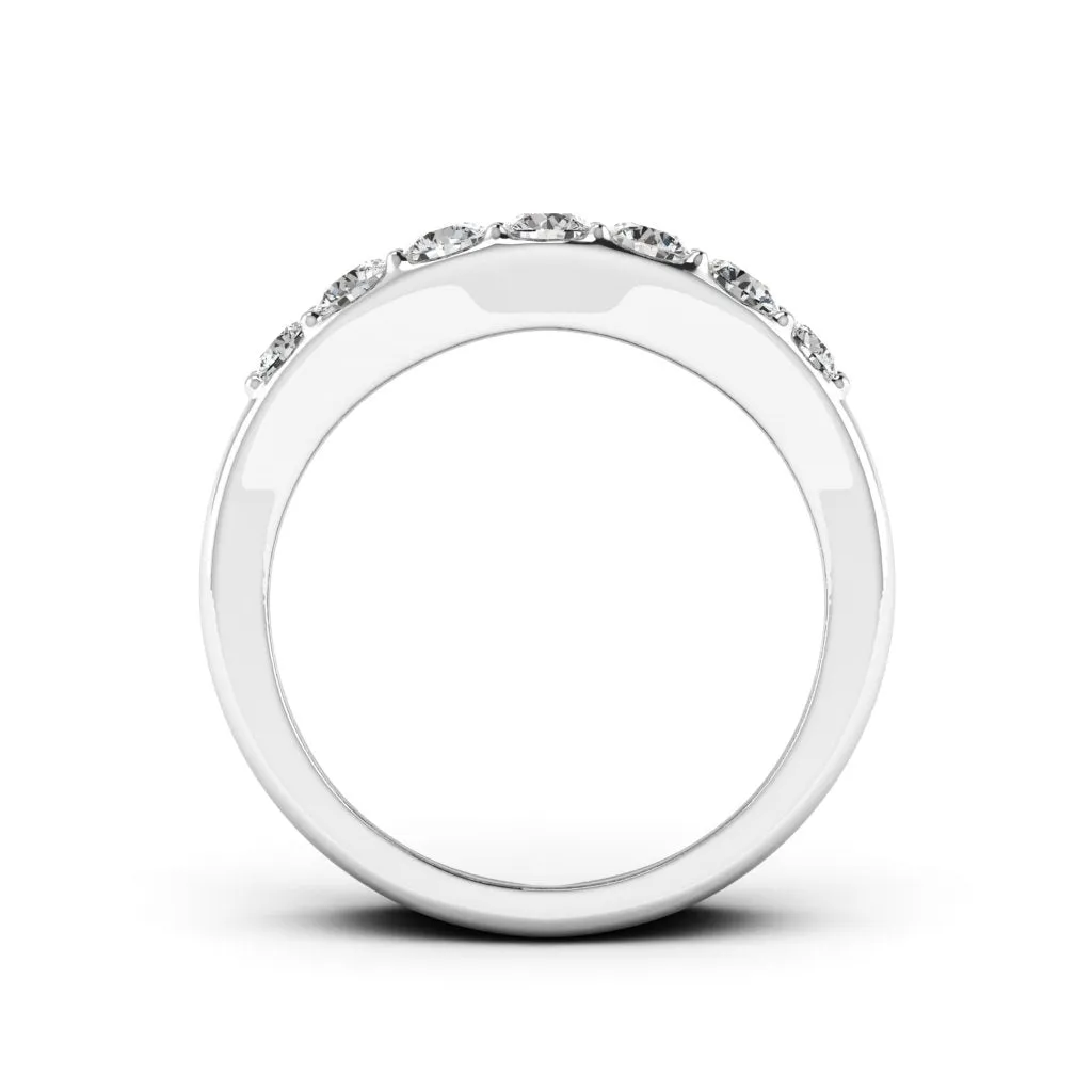 2.92 d.e.w. cts Juno Moissanite Ring