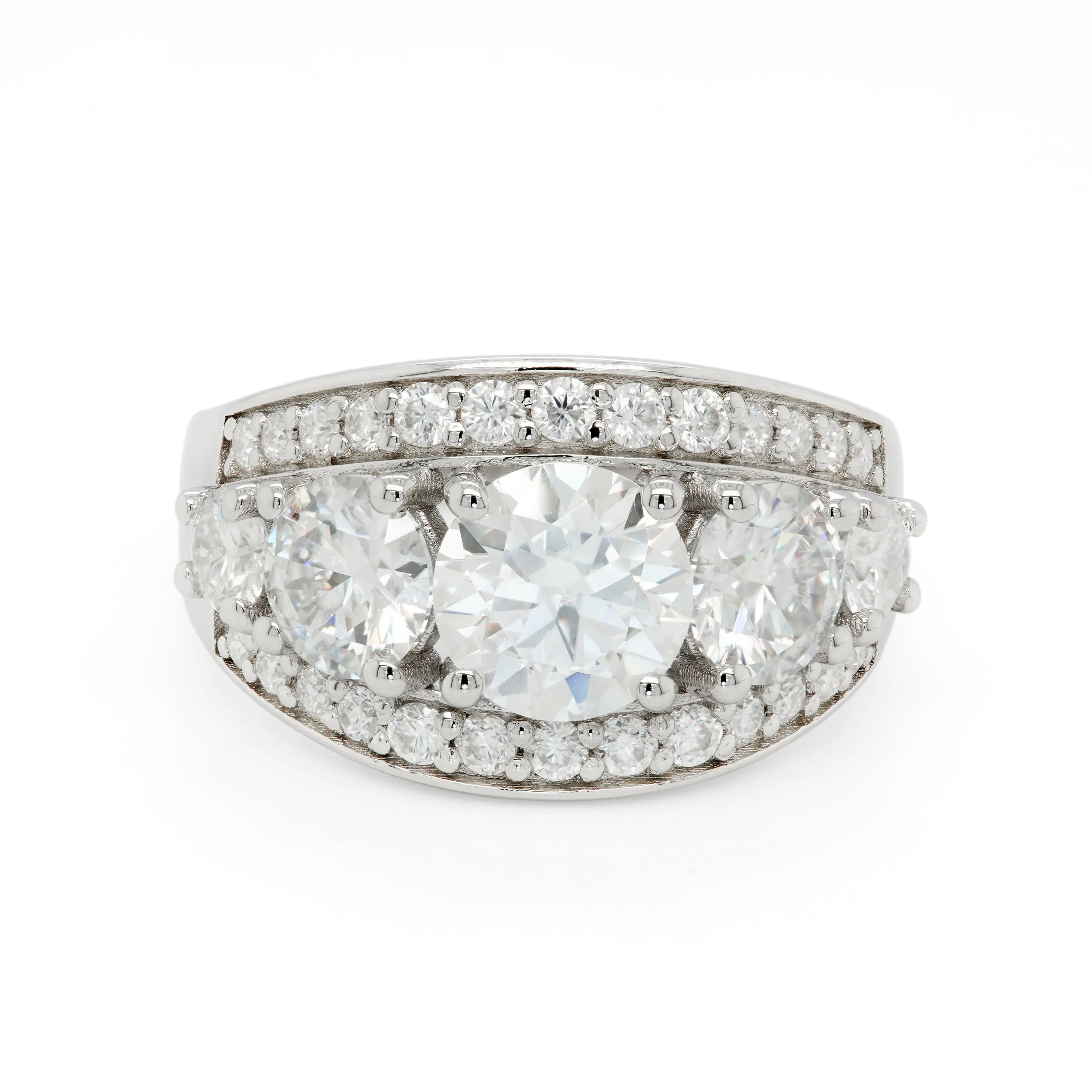 3.24 d.e.w cts Moissanite Ring