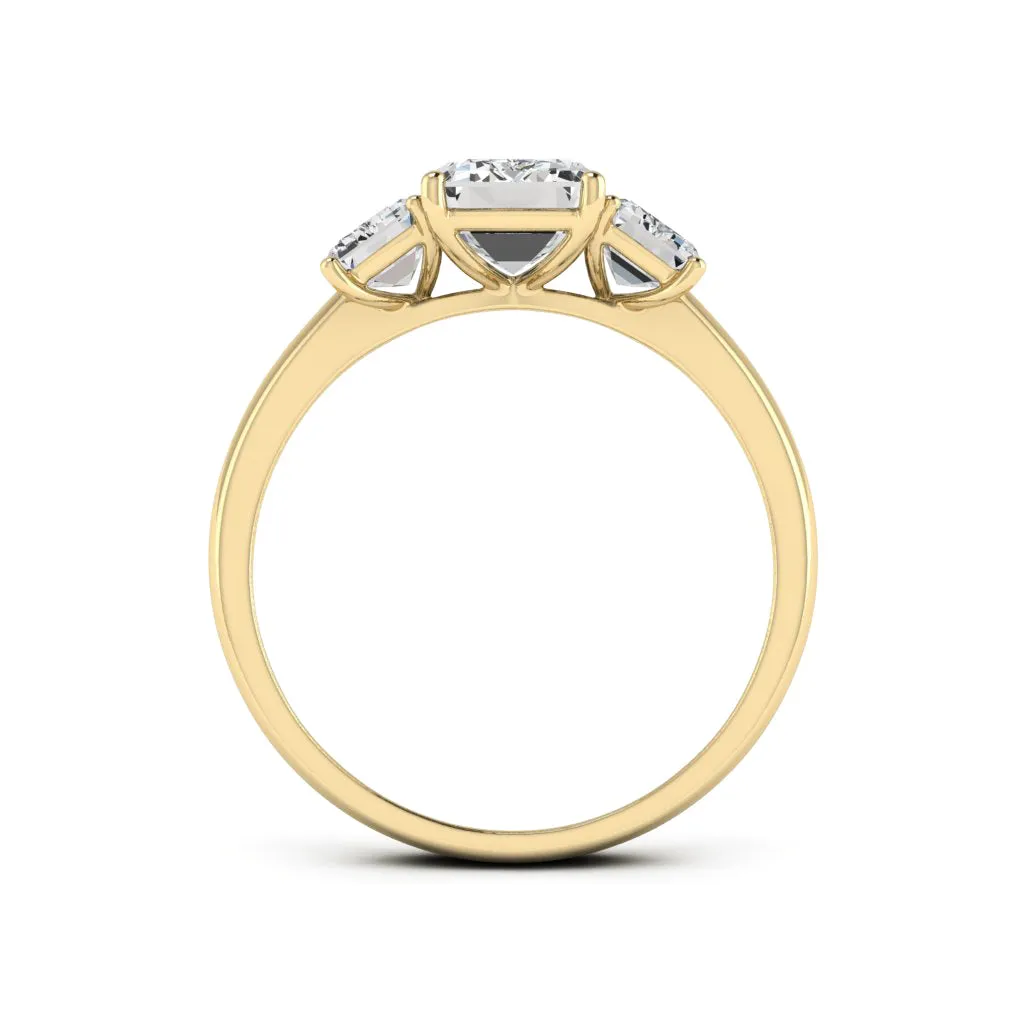 3.60 d.e.w cts Moissanite Ring