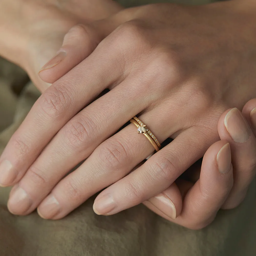 4mm Brown Diamond Noble Ring | R11704BR