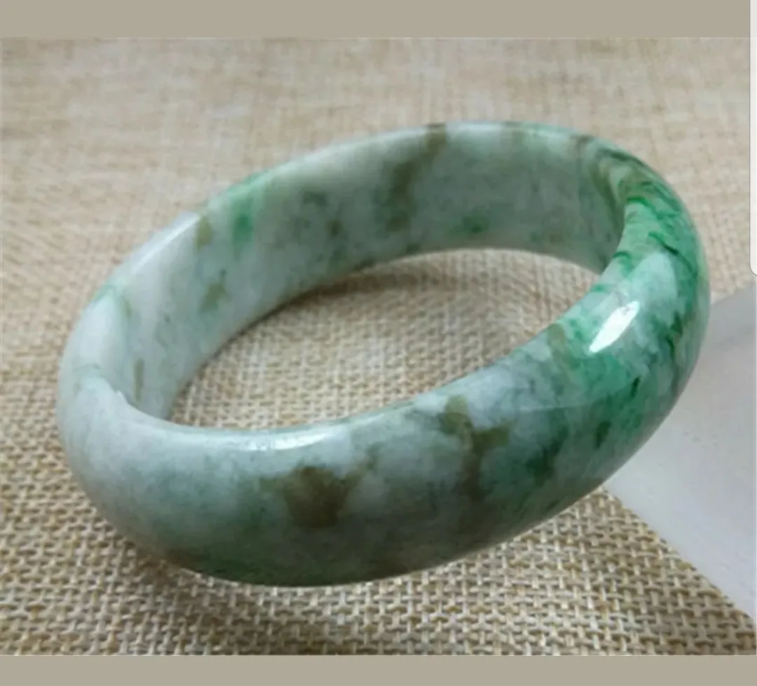 57/58/59mm Certified Natural Jadeite Emerald A*Jade HandCarved Bangle Z4453
