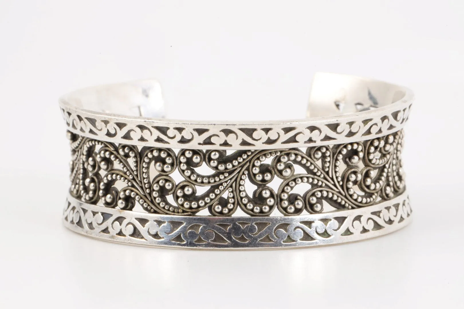 6.5" Lois Hill 925 Silver Cuff Bracelet (40.08g.)